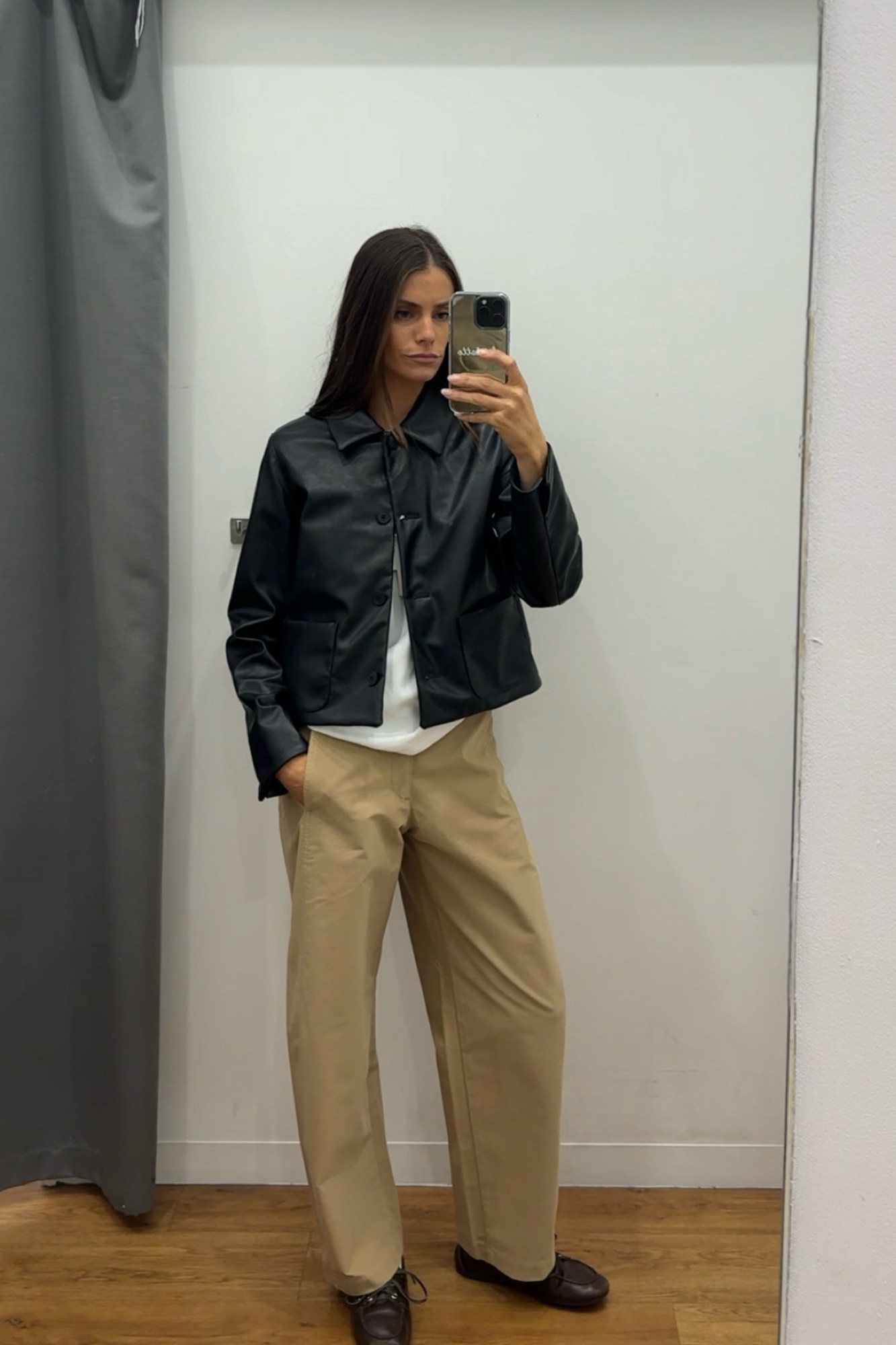Uniqlo try on and how cute is this leather look coated short jacket!
Such a great throw on and only $99

#LTKaustralia #LTKsale #LTKautumn
