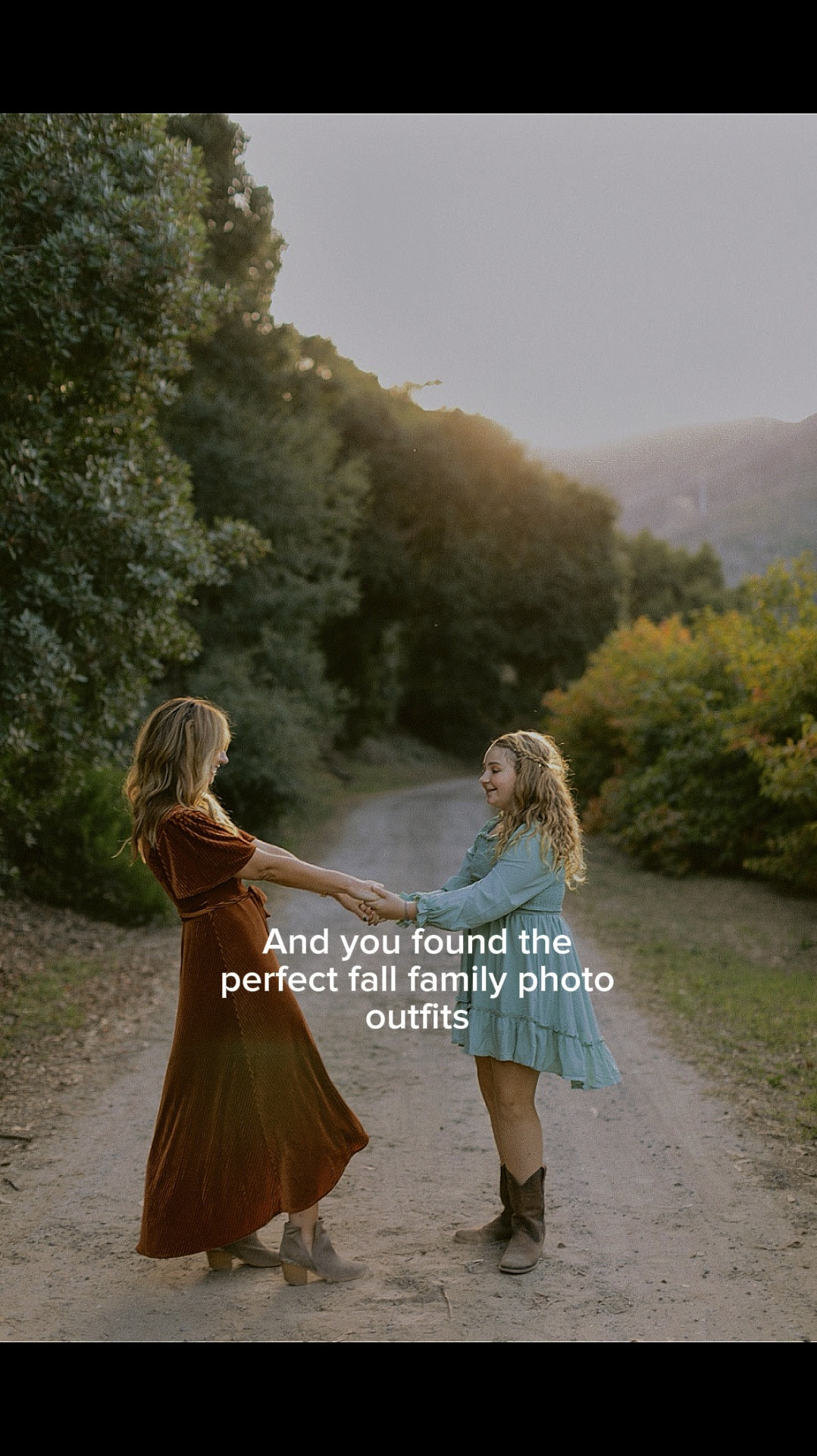 It’s that time of year for family photos! I loved this shoot we did last year. I planned our outfits super last minute so I ordered our dresses from you guessed it… Amazon! 😆
But I love this deep orange velvet wrap dress - it really popped!







Fall family photo outfits | fall dress 

#LTKFamily #LTKFindsUnder50 #LTKKids