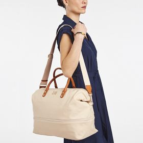 Terminal 1 Expandable Travel Tote | Mark and Graham