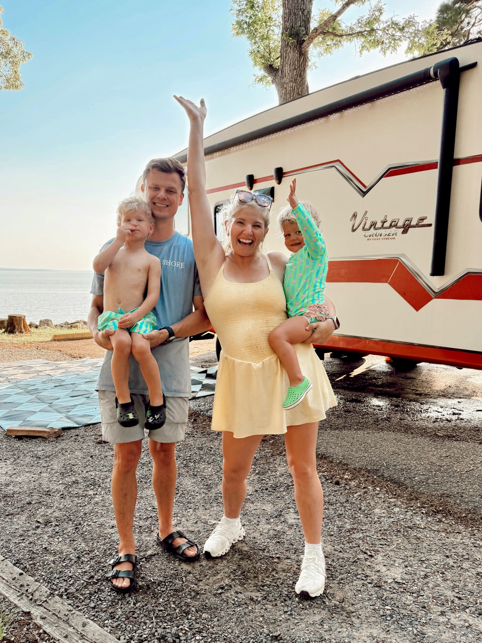 Butter yellow // aerie // sale // athletic dress // bump friendly 

#LTKBump #LTKSaleAlert #LTKSummerEdit