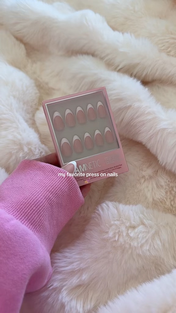 Glamnetic press on nails 

#presson #nails #fakenails 

#LTKBeauty #LTKSaleAlert