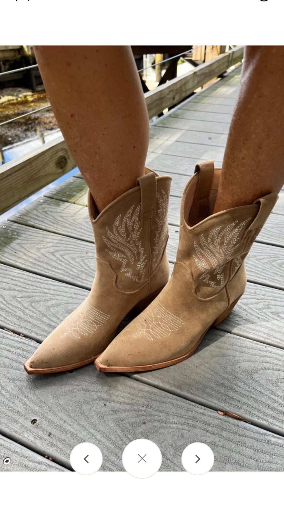 Most flattering boots!! 

#LTKSeasonal