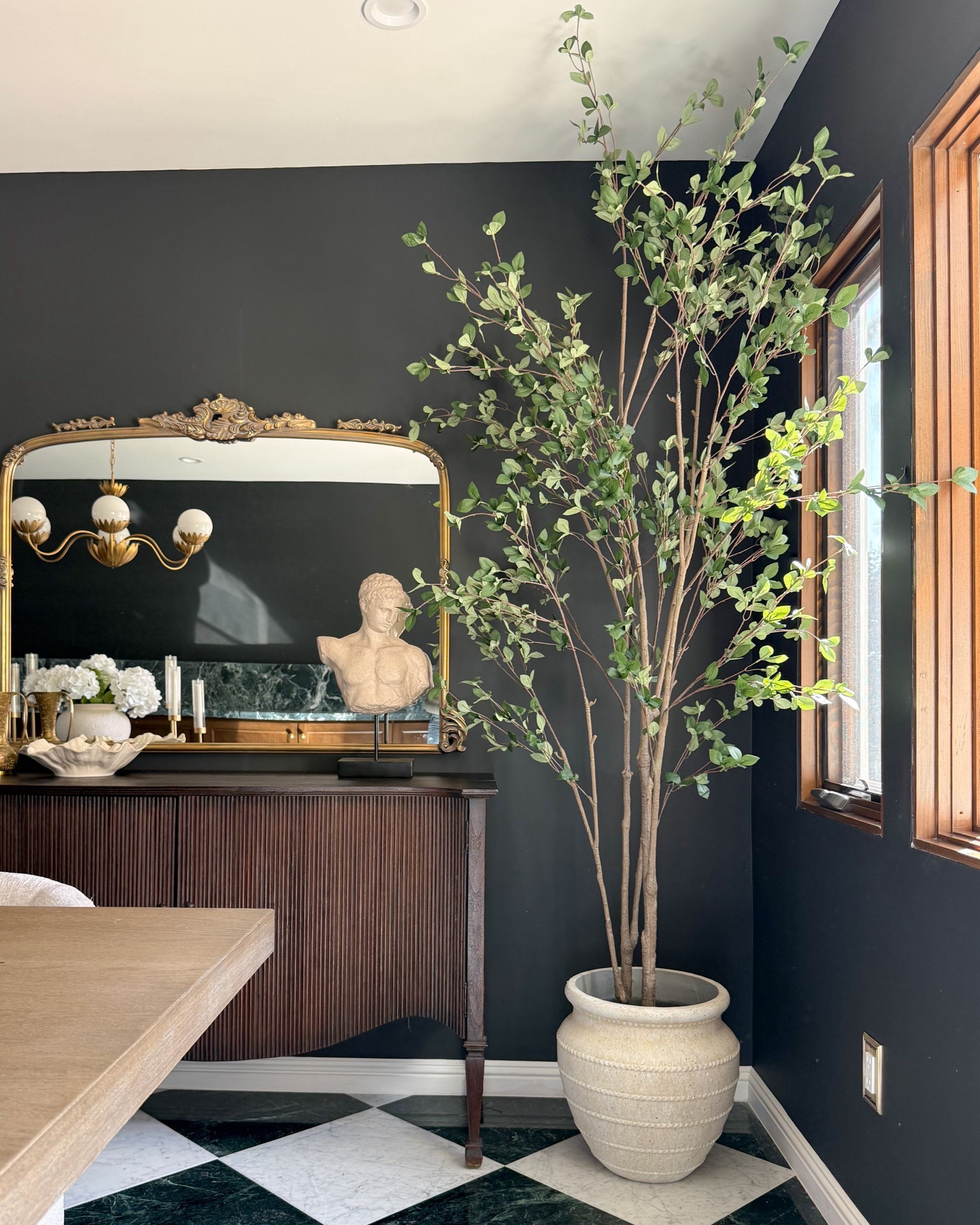 Found this exact planter and it’s a great price point! 🙌🏼 And this Amazon black olive tree is a 10/10 - so good!

#LTKSaleAlert #LTKstorytime #LTKHome