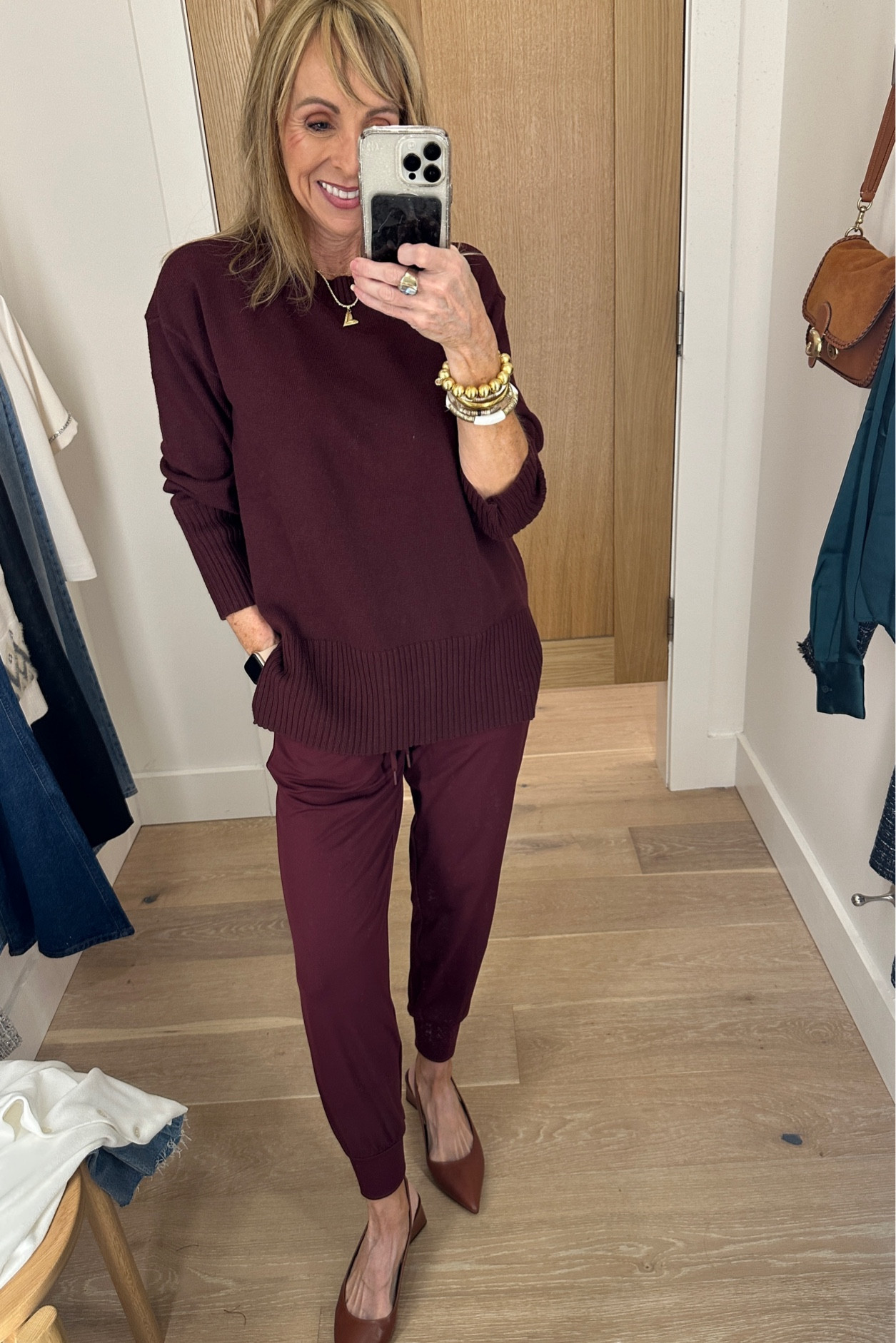 These Lou & Grey joggers feel like silk. Soft and smooth, so luxurious. Wearing a size small.


#LTKSaleAlert #LTKOver40 #LTKFindsUnder50