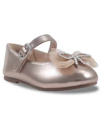 Toddler and Little Girls' Amy Petal Dress Shoe | Macy's