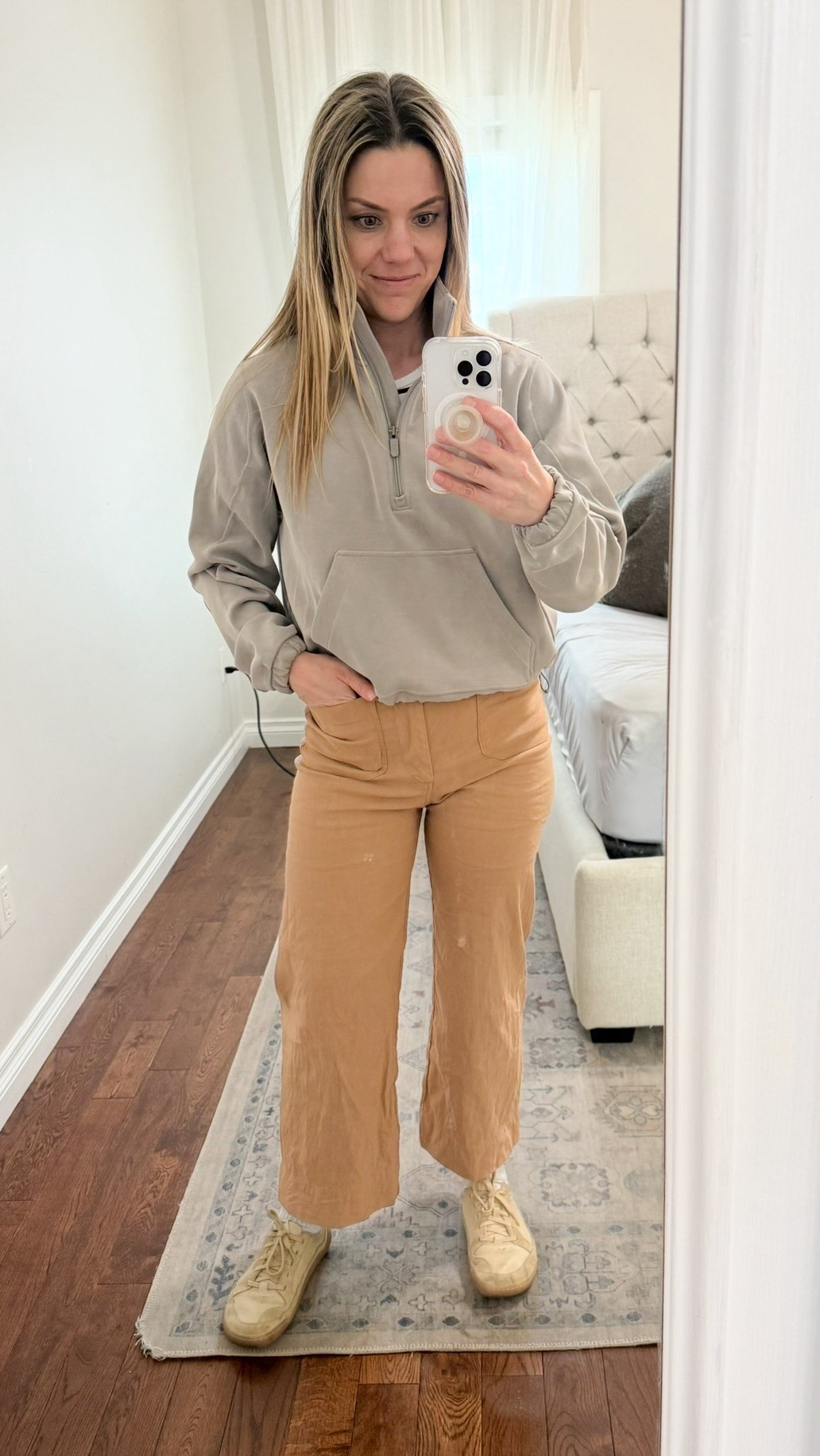 Some comfy favorites of mine! The pants are so good I have them in denim too.