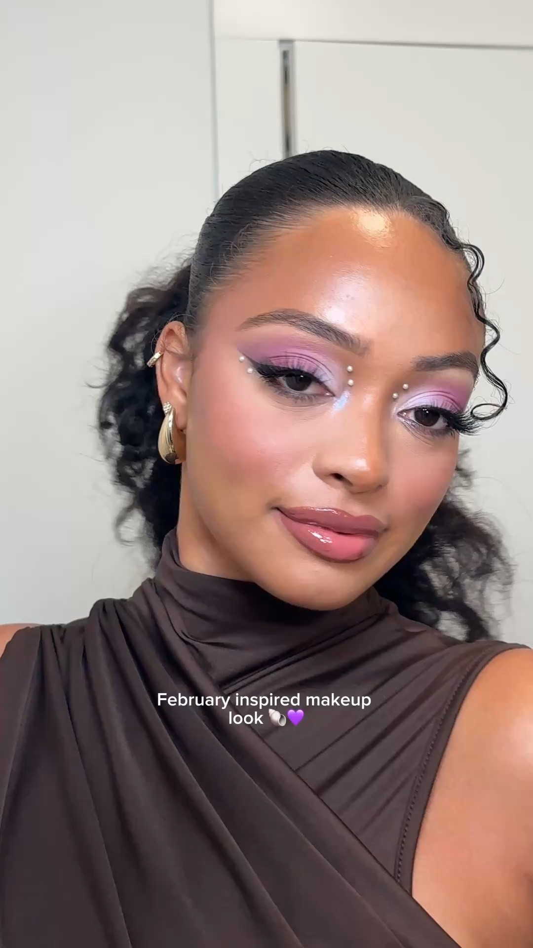 A February inspired glam for the girls! 

#LTKVideo #LTKbeauty #LTKitbag