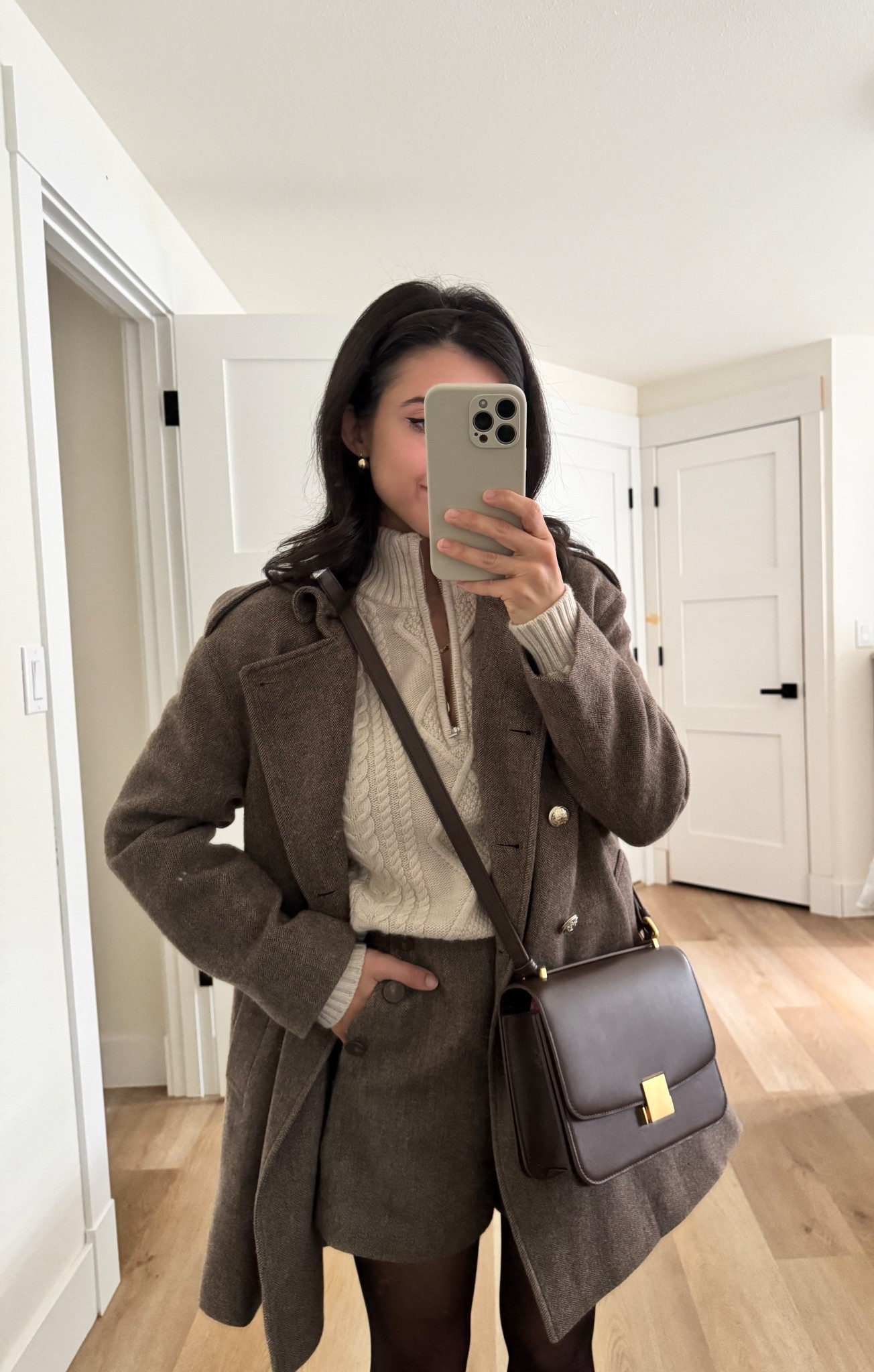 Petite friendly outfit idea 🤎🤍

#LTKPetite #LTKHoliday #LTKSaleAlert