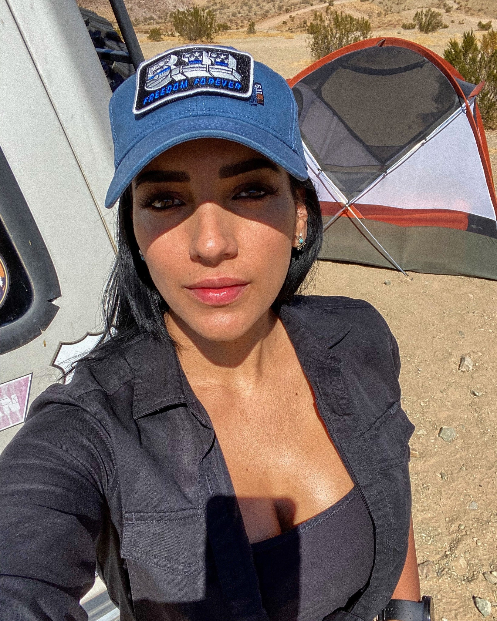 Outdoor clothes. Outdoorsy girl. Camping wear

#camping
#outdoors #explore 