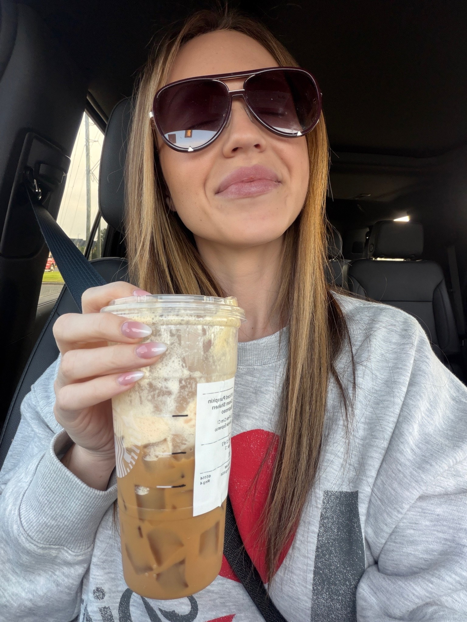 Sunnies + PSL’s 🤎 happy Wednesday!