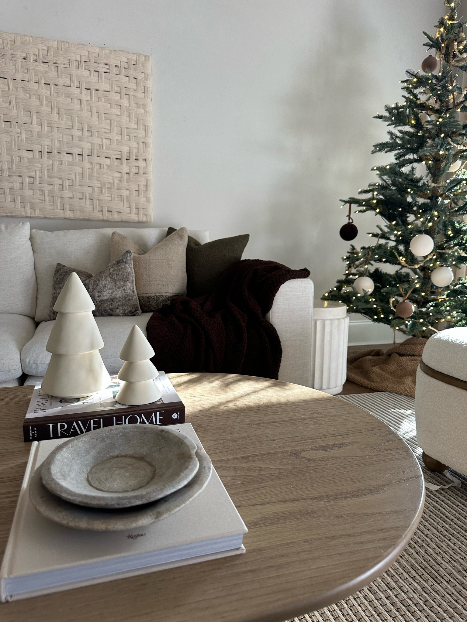 Christmas decor
Christmas tree
Christmas 
Christmas 2033 
Neutral Christmas 
Earthy Christmas decor
Coffee table decor
Pillows
Coffee table 

#LTKHalloween 

#LTKHoliday #LTKSeasonal