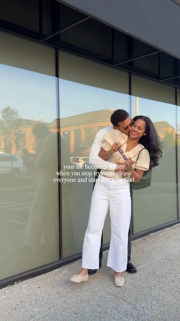 Finding so much freedom in realizing I don’t need to please anyone..just God ✨

#LTKstorytime #LTKmomlife #LTKdayinmylife