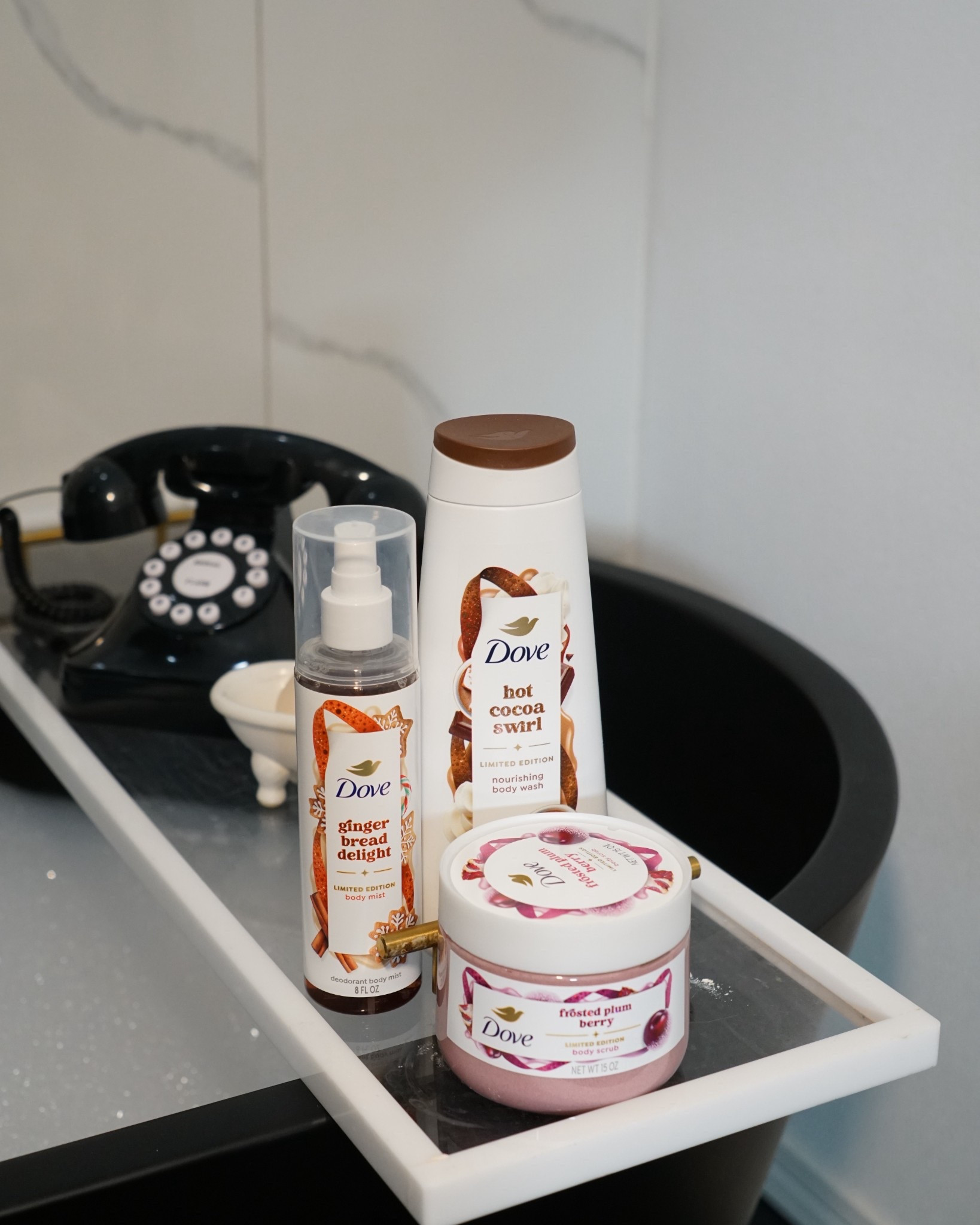 #DovePartner #AD Treats are back at @Dove + @Target for a limited time. Different scents & something for everyone. Stock up before they’re gone. Body wash, beauty bars, scrubs, mists & antiperspirants in festive scents. #DoveHolidayTreats #TargetPartner #Target  #Dove