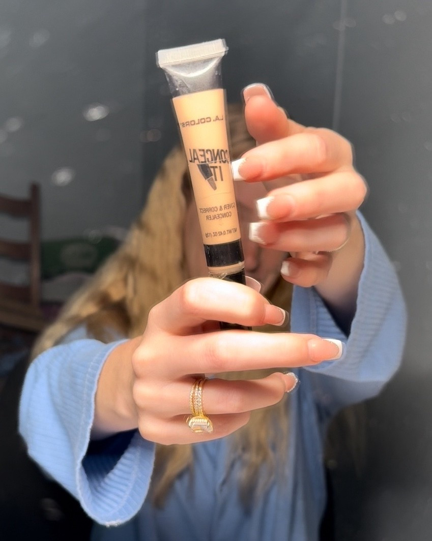 The OG 2016 concealer that I still very much use 🤣🤩

#LTKFindsUnder50 #LTKBeauty