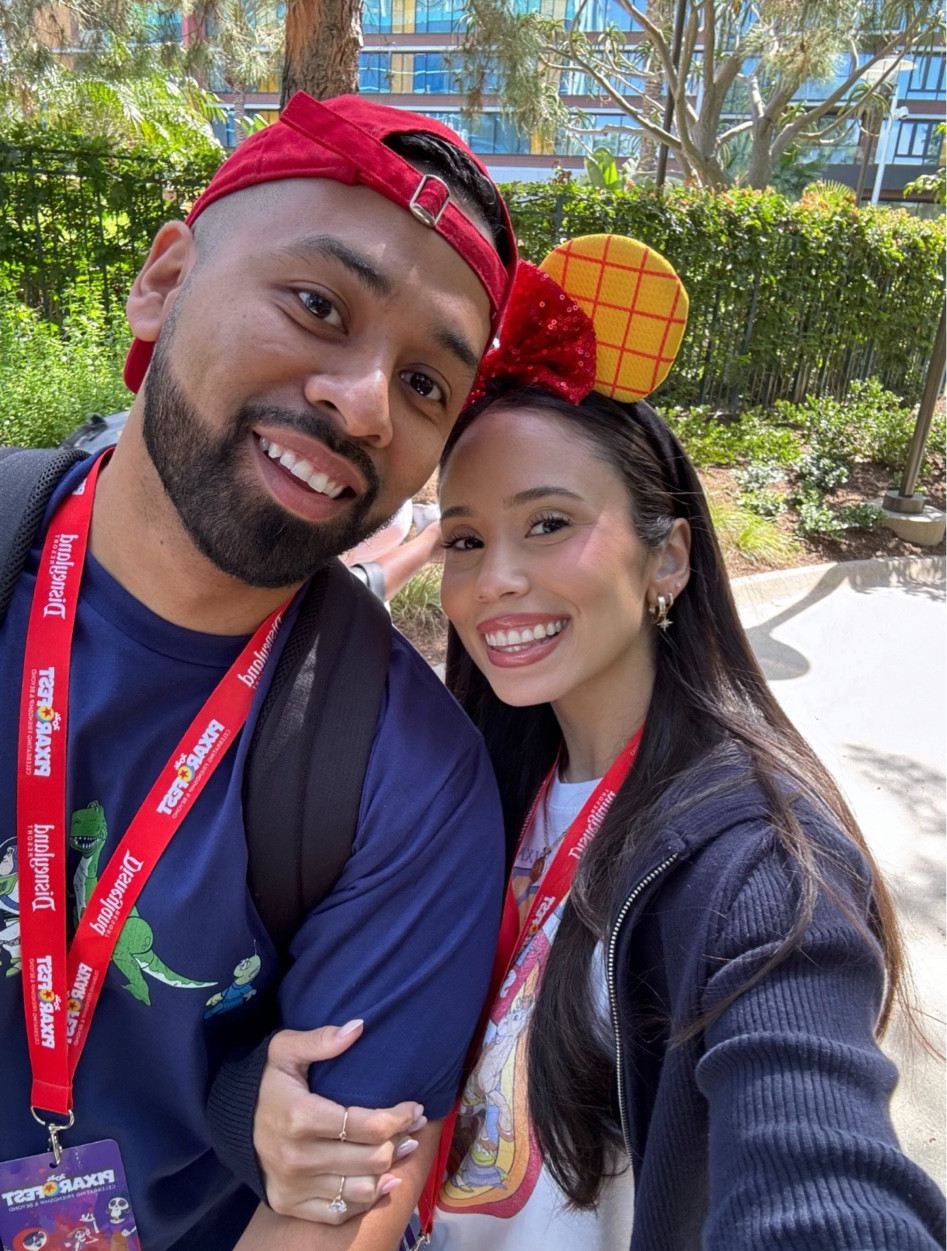 Disneyland day 1!

#LTKbeauty #LTKshoecrush #LTKstyletip