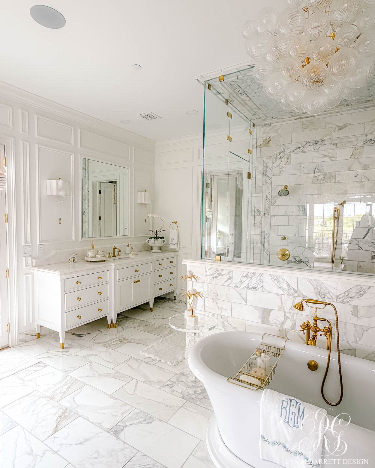 A little summer refresh in the bathroom with Matouk floral monogrammed towels

#LTKHome #LTKdayinmylife