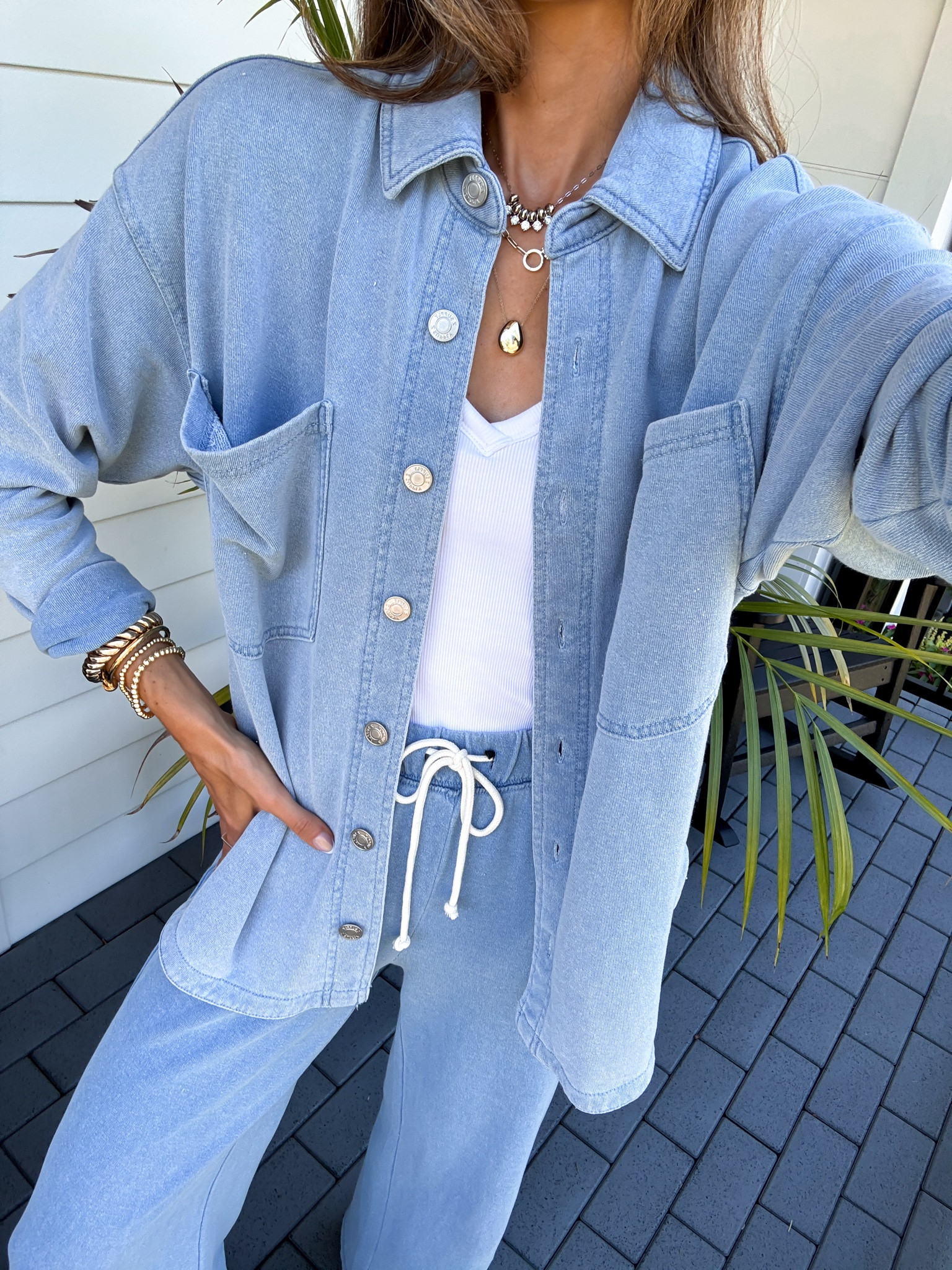 Scroll to shop. Sweatpants jeans set. Follow for more.

#LTKootd #LTKSaleAlert #LTKSeasonal