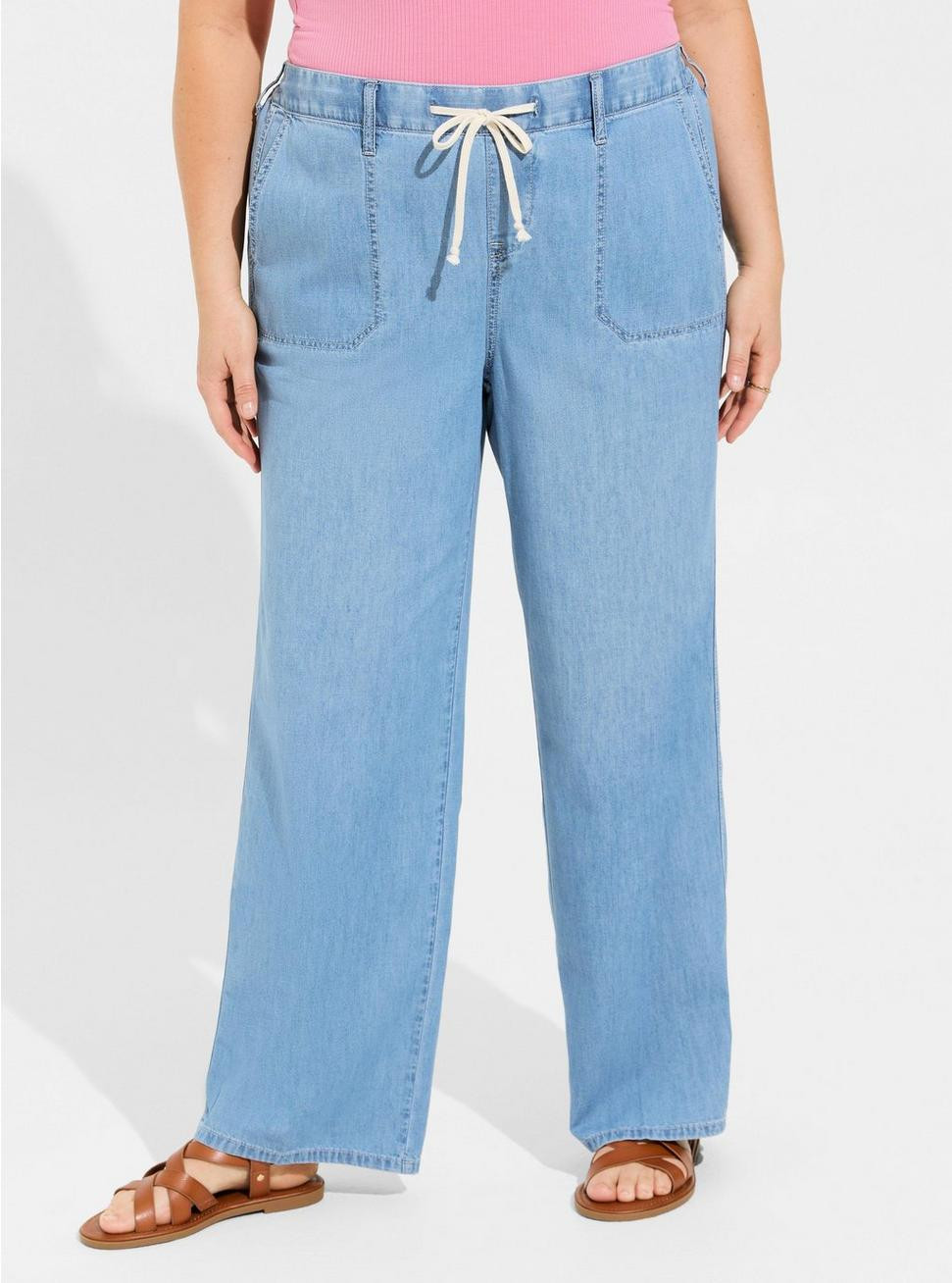 Pull-On Wide Leg Light Weight Jean | Torrid (US & Canada)