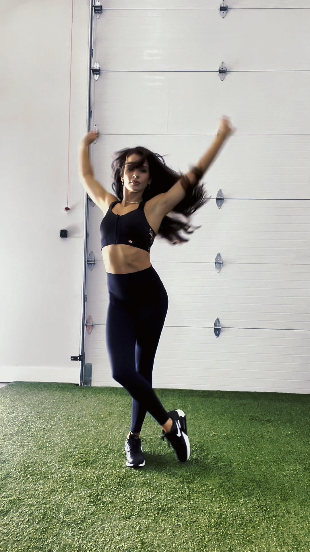 20% off at SheFit when you use my code FLSH20MEG

But hurry! This promo ends on the 10th! ⚡️ 

#LTKCyberWeek #LTKfitness #LTKVideo