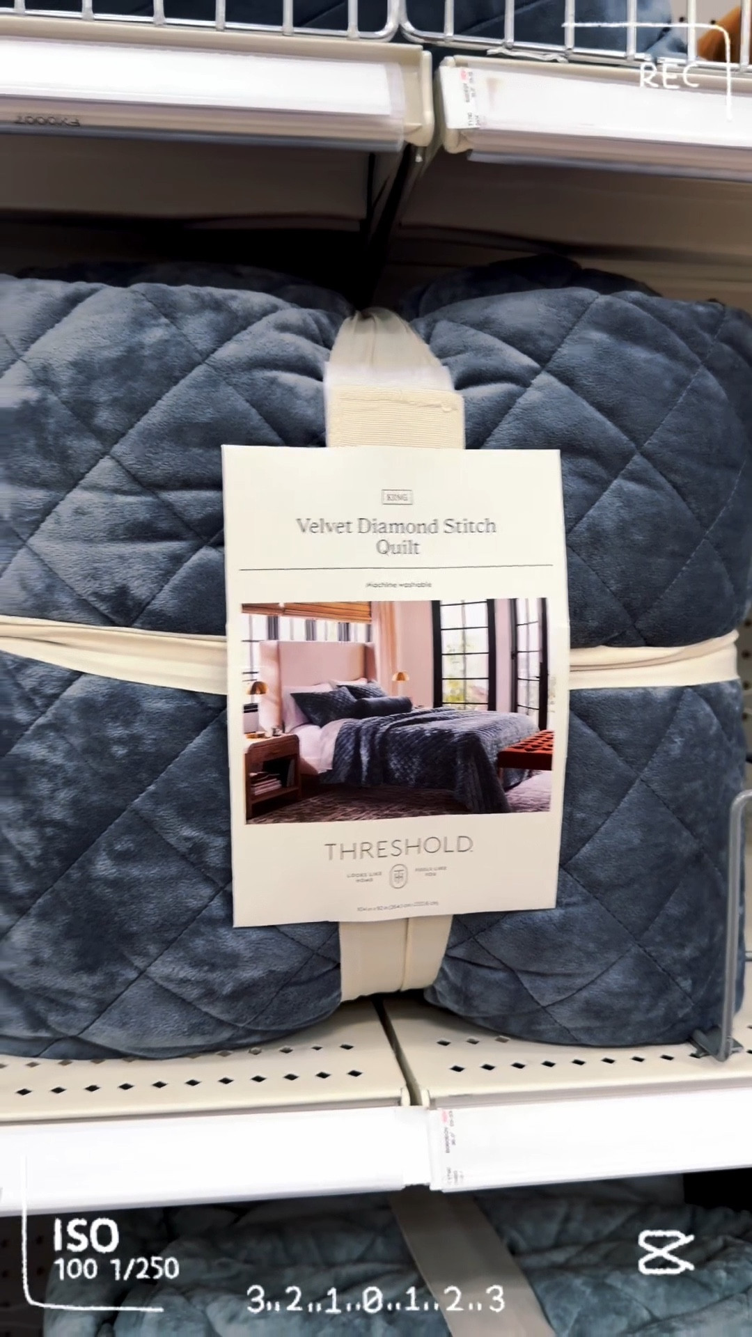 Target finds you’ll want to snuggle up with ✨ This velvet diamond stitch quilt is giving luxury hotel vibes without the luxury price. The soft velvet texture, elegant stitching, and timeless look make it perfect for layering now and styling year-round. Whether you’re refreshing your bedroom or upgrading your guest space, this quilt is a total win 🤍

#TargetFinds #TargetHome #BedroomRefresh #QuiltStyle #CozyHome #HomeDecorFinds #AffordableHome #NeutralDecor #SoftAndStylish

#LTKHome