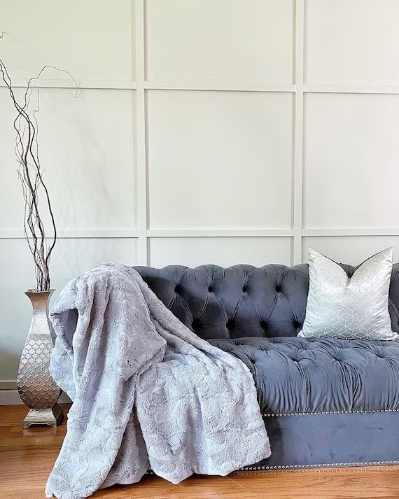 Gray Mink Blanket , Living room , Home decor, Bedroom decorations, Throw blanket , Toss blanket, ... | Etsy (US)