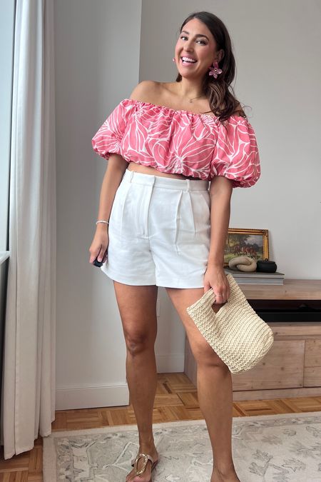 Target outfit idea with crop top and white short 


size 10 fashion | size 10 | Tall girl outfit | tall girl fashion | midsize fashion size 10 | midsize | tall fashion | tall women | target fashion 

#LTKFindsUnder50 #LTKMidsize #LTKStyleTip