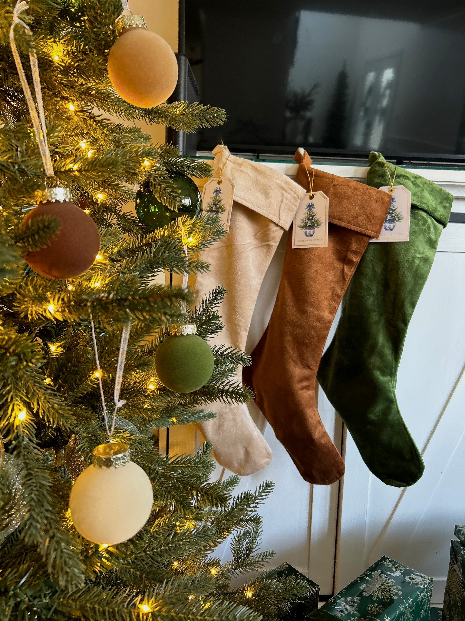Holiday home decor.
Beige, Brown and Earth tone Green Shatterproof Velvet ornaments in a pack of 25. 

Matching Velvet stockings in a pack of 6. 

#LTKSeasonal #LTKHome #LTKHoliday