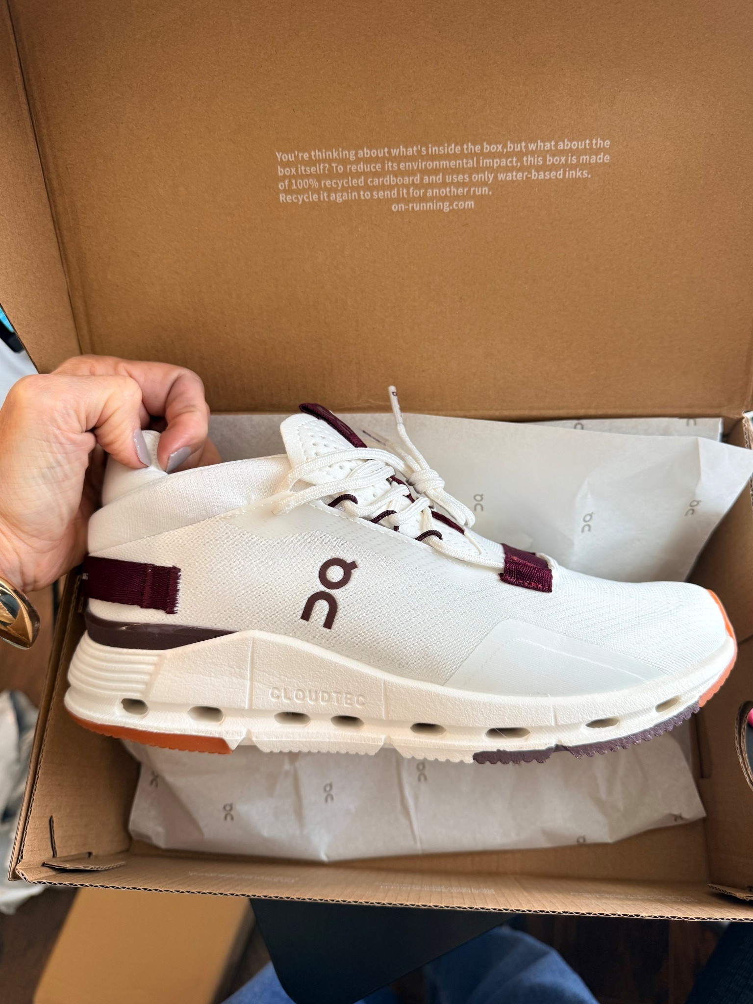 New shoes, new energy… and these are it 🤍✨
Just got my first pair of On Clouds and I already get the hype. The comfort is next level, but what I love most is how easy they make everyday life feel—whether I’m running errands, getting steps in, or just wanting that clean, put-together look without overthinking it.
This is one of those pieces that instantly upgrades your routine without adding effort… and that’s the kind of yes I’m always choosing.
If you’ve been thinking about trying them—this is your sign 👏
Link HERE! 
#coolmomstyle #everydayoutfit #comfortandstyle #momlifeinspo #effortlessfashion
On Cloud sneakers, comfortable walking shoes, everyday mom style, athleisure outfits, supportive sneakers

#LTKOver40 #LTKdayinmylife #LTKselfcare