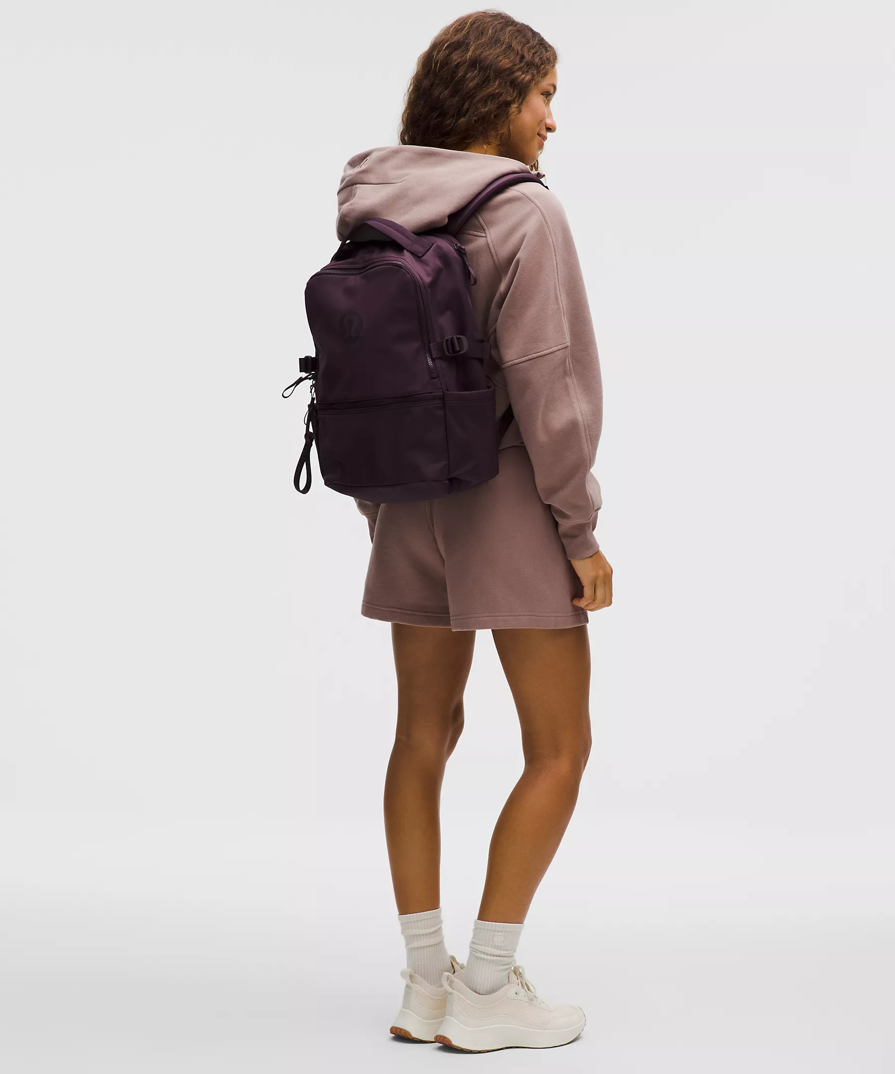 New Crew Backpack 22L | Lululemon (US)