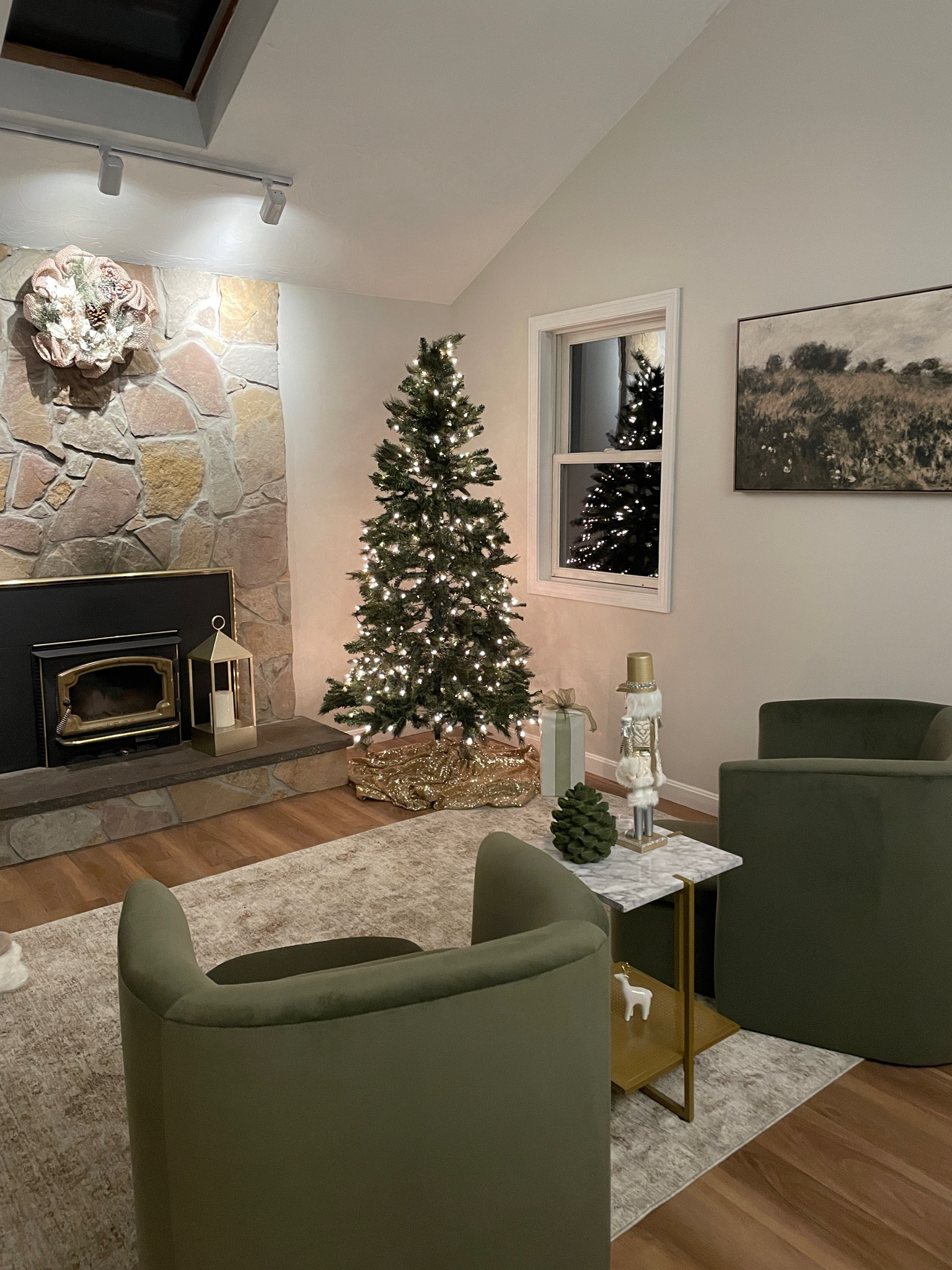 It’s the day after Thanksgiving which means my holiday decorations are underway! I love these green club chairs that I found on Wayfair. I also found this rug on Amazon! The wall art is from Hobby Lobby (similar styles are linked). I added a tabletop nutcracker and pinecone as well! 

#LTKHoliday #LTKSeasonal #LTKHome