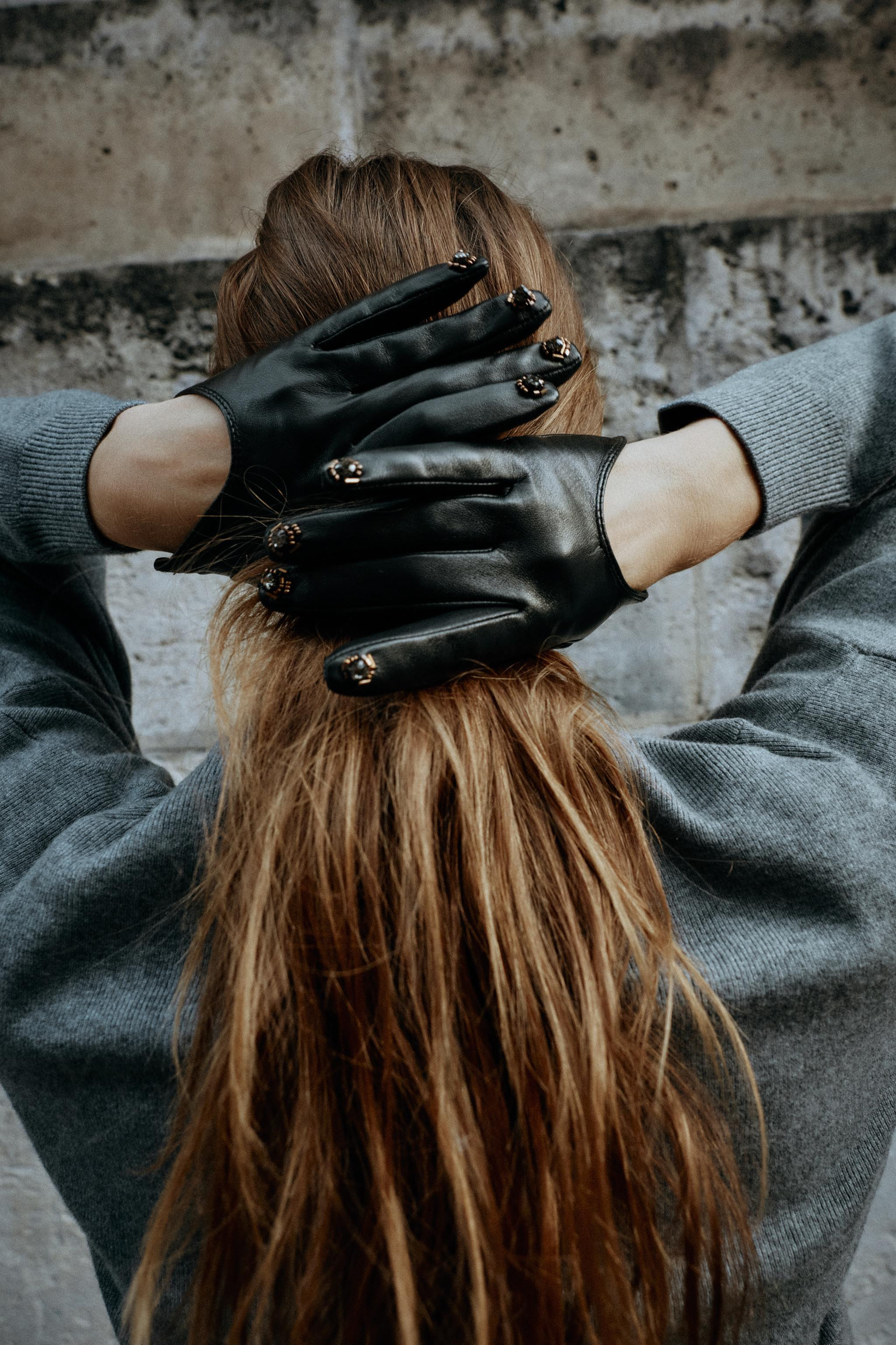 100% LEATHER BEADED GLOVES | Zara US