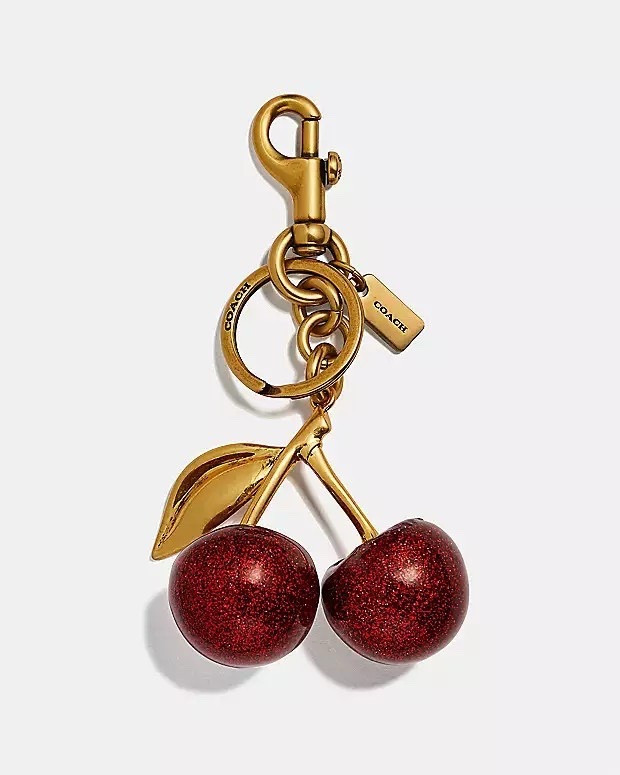 I love this cherry purse charm !! 🍒

#LTKU #LTKStyleTip #LTKFindsUnder50