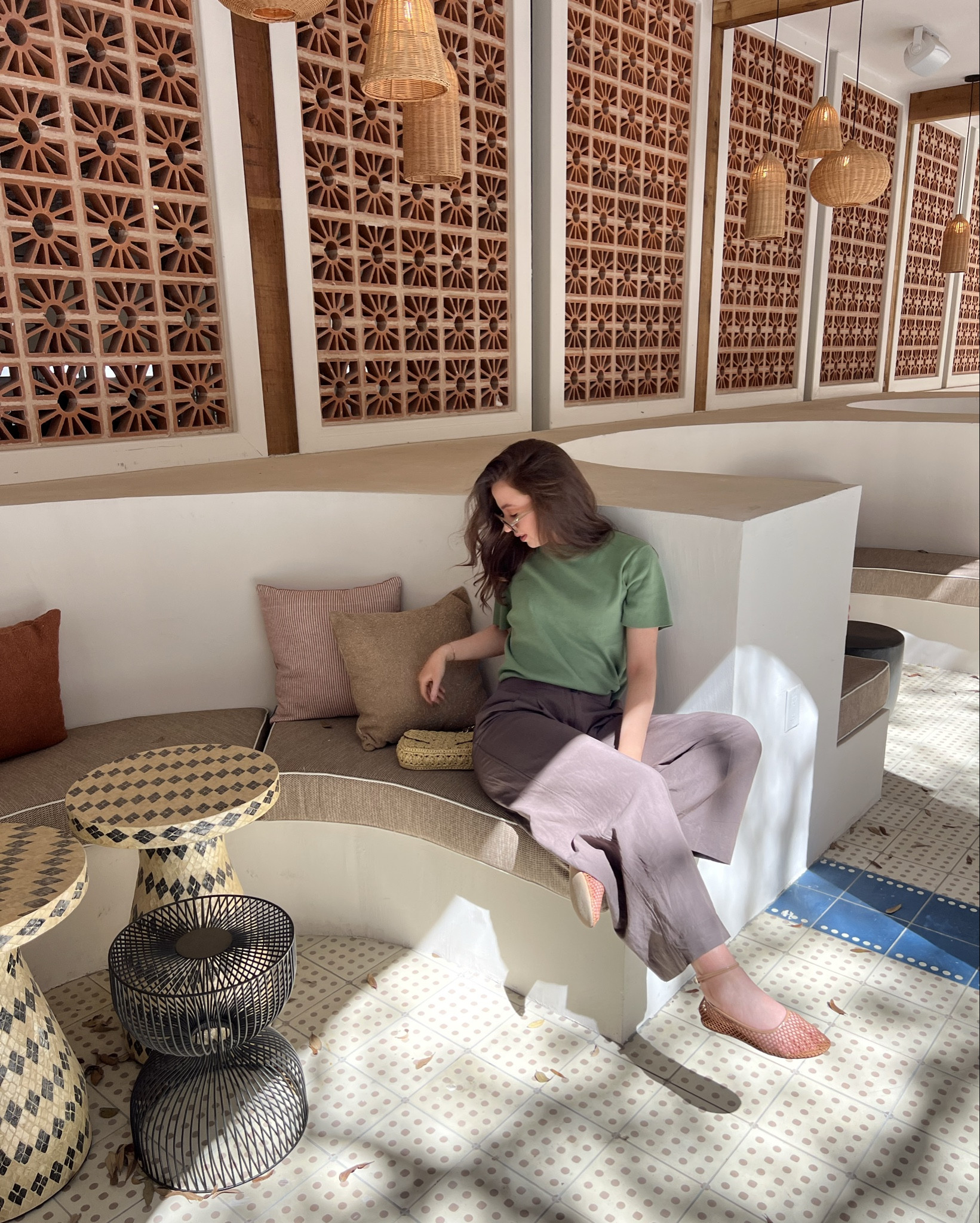 Top runs big — I’m wearing a medium, wish I would’ve bought a small & size 8 pants 

Outfit from the Spring ‘25 Capsule Wardrobe | Under $300

If you’re in need of a spring outfit refresh, this is for you! I’ve compiled a list of 7 items that can all be styled interchangeably. Simply pick a top, bottom & then accessorize ✨ 

All capsule items & outfit combinations will be saved to my ‘Spring Capsule’ collection here on LTK. 

#ltku #ltksalealert #ltkfindsunder50 #ltkfindsunder100 #ltkstyletip #ltkshoecrush #ltkseasonal 