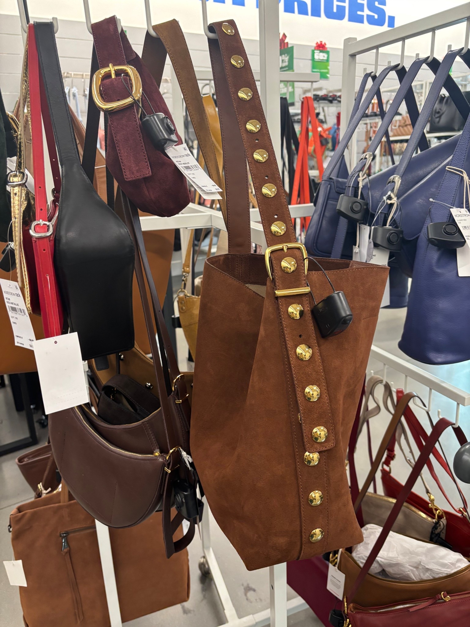 Nordsrrrom Rack x Madewell bags under $100! So many great options & perfect gift for her! 

#LTKSaleAlert #LTKGiftGuide #LTKFindsUnder100