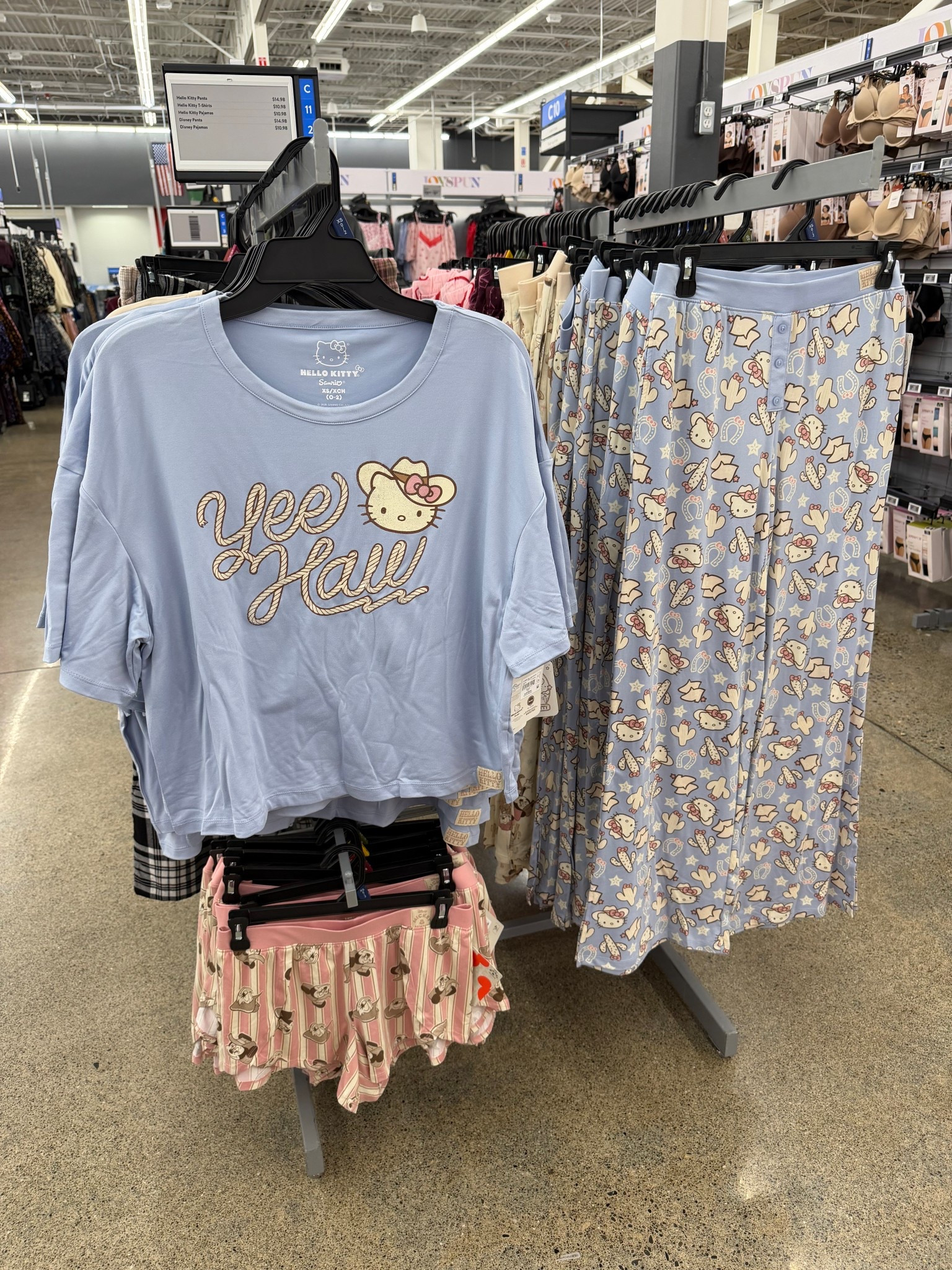 Hello Kitty western

#LTKHoliday #LTKMidsize #LTKGiftGuide