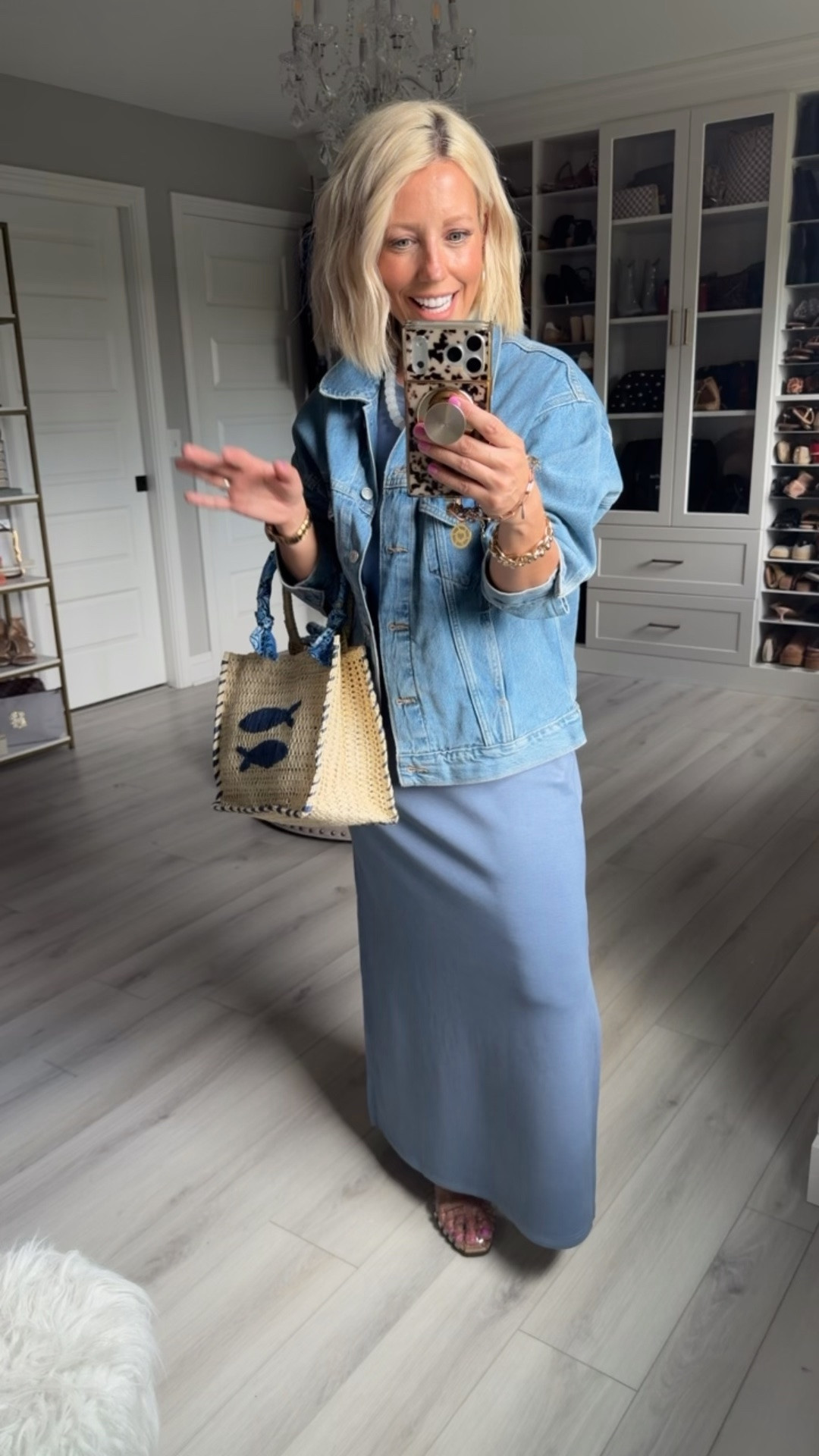 Walmart summer dresses are giving effortless, cute, and affordable 👗☀️ From casual everyday dresses to vacation-ready styles, these are the comfy summer outfits you’ll wear on repeat. Walmart fashion keeps getting SO good lately! ✨ 
⬇️⬇️⬇️
Wearing size small

#WalmartFinds #SummerDresses #AffordableFashion #WalmartFashion #SummerStyle #MomStyle #VacationOutfits #CasualChic

#LTKSaleAlert #LTKSeasonal #LTKootd