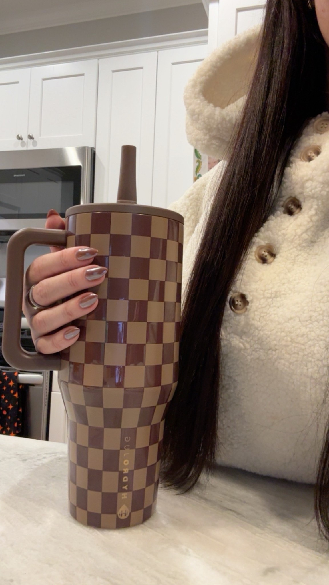 Fav Autumn Traveler 40oz 

#LTKFindsUnder50 #LTKSeasonal #LTKSaleAlert