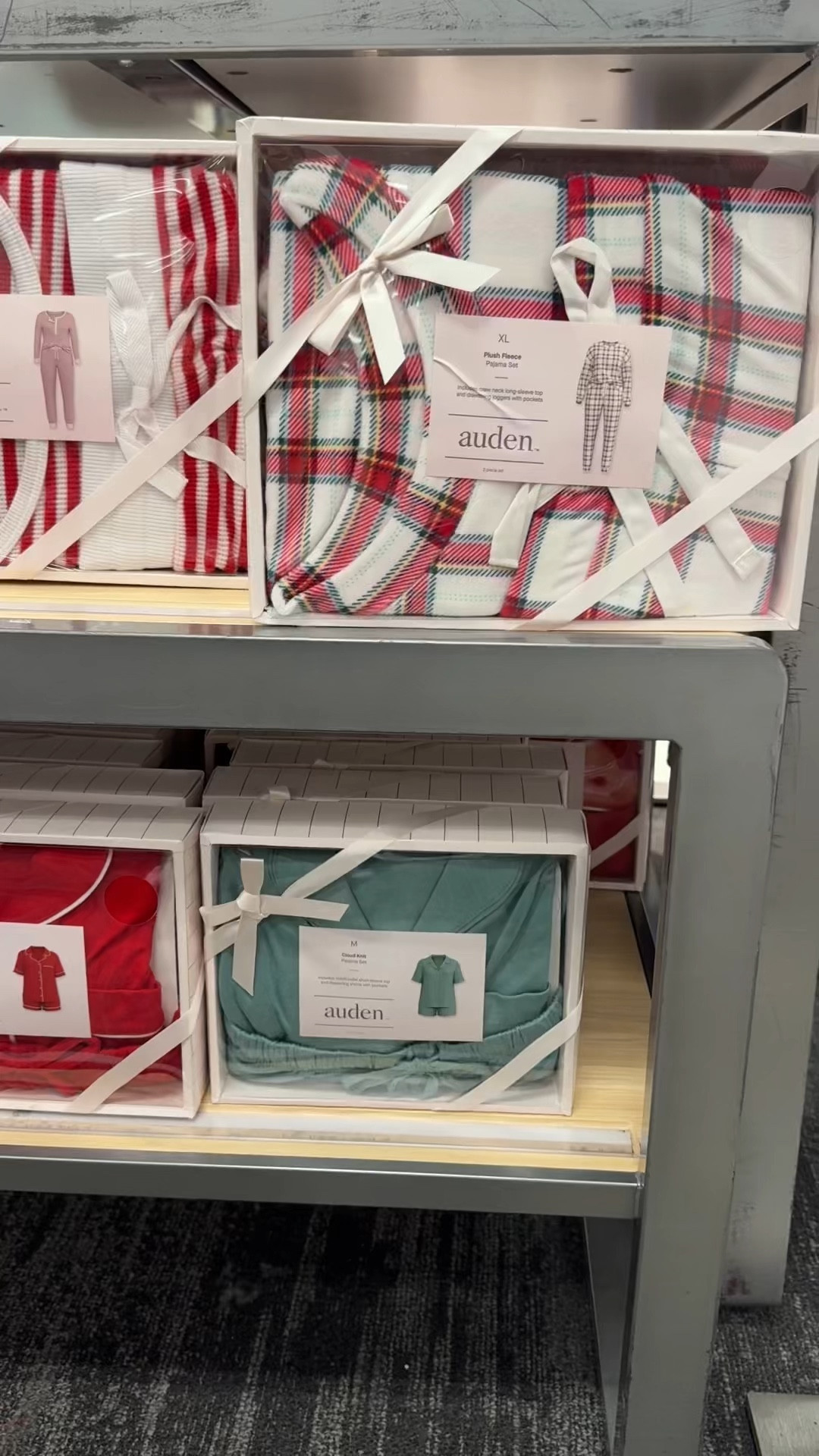 The coziest target pjs🧸❄️

#LTKFindsUnder50 #LTKHoliday #LTKSeasonal