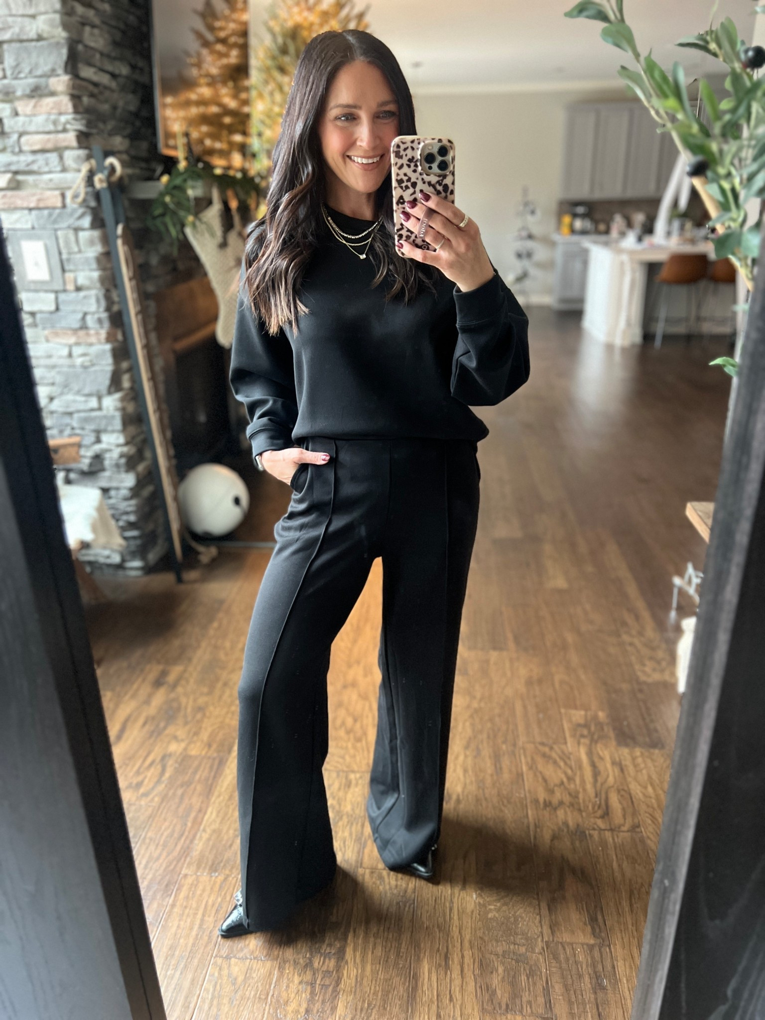 Scuba knit set is so luxurious and a great look for less! The seam on the pants give it a more high end look. Runs slightly large. Comes in more colors!



#LTKPetite #LTKOver40