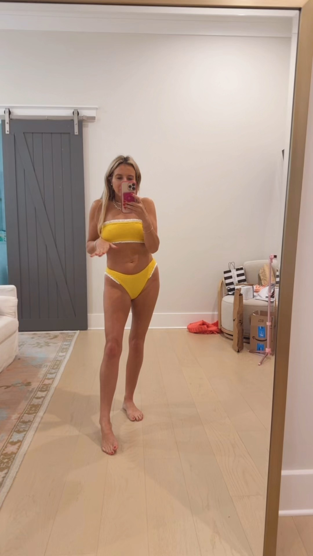 Hunza g for the one size fits all win 

#LTKSwim #LTKgrwm #LTKdayinmylife