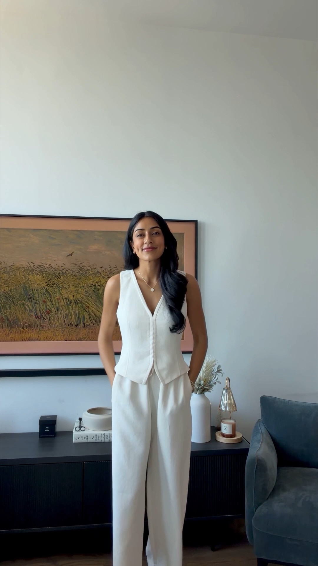 @Aritzia spring try on part two! Wearing a size small regular in all pants and a size small in all tops. Wearing an XS in the jacket. I get a lot of questions about the lodge pants sizing - I can wear a XS or S in these but I prefer a looser draped fit so I go with the size small as a personal preference 