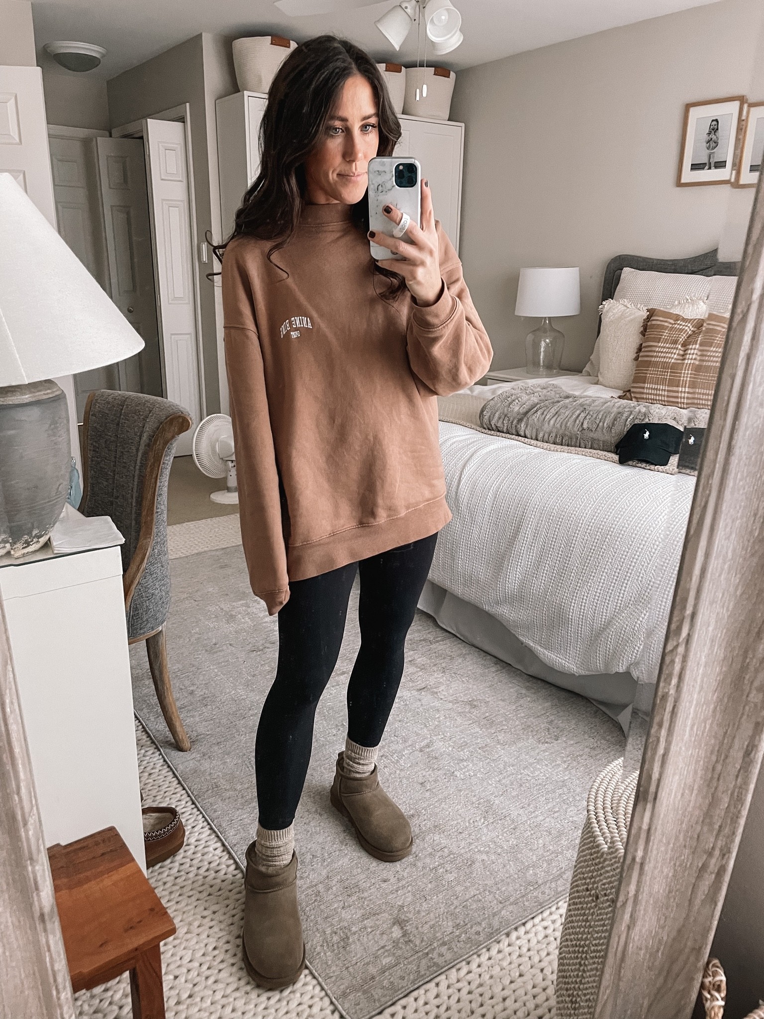 10.19.22
Anine Bing sweatshirt, Lululemon leggings 

#LTKSeasonal #LTKstyletip