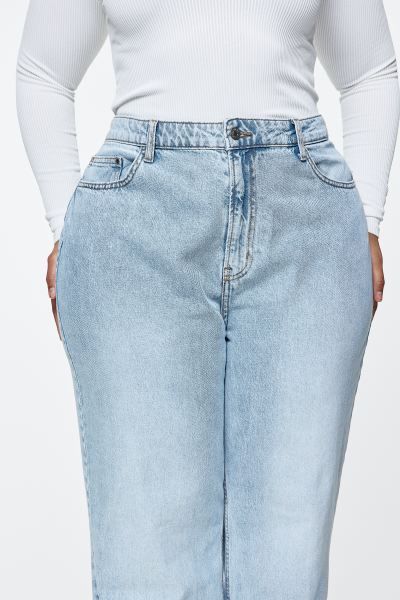 Curvy Fit Wide Ultra High Jeans | H&M (US + CA)