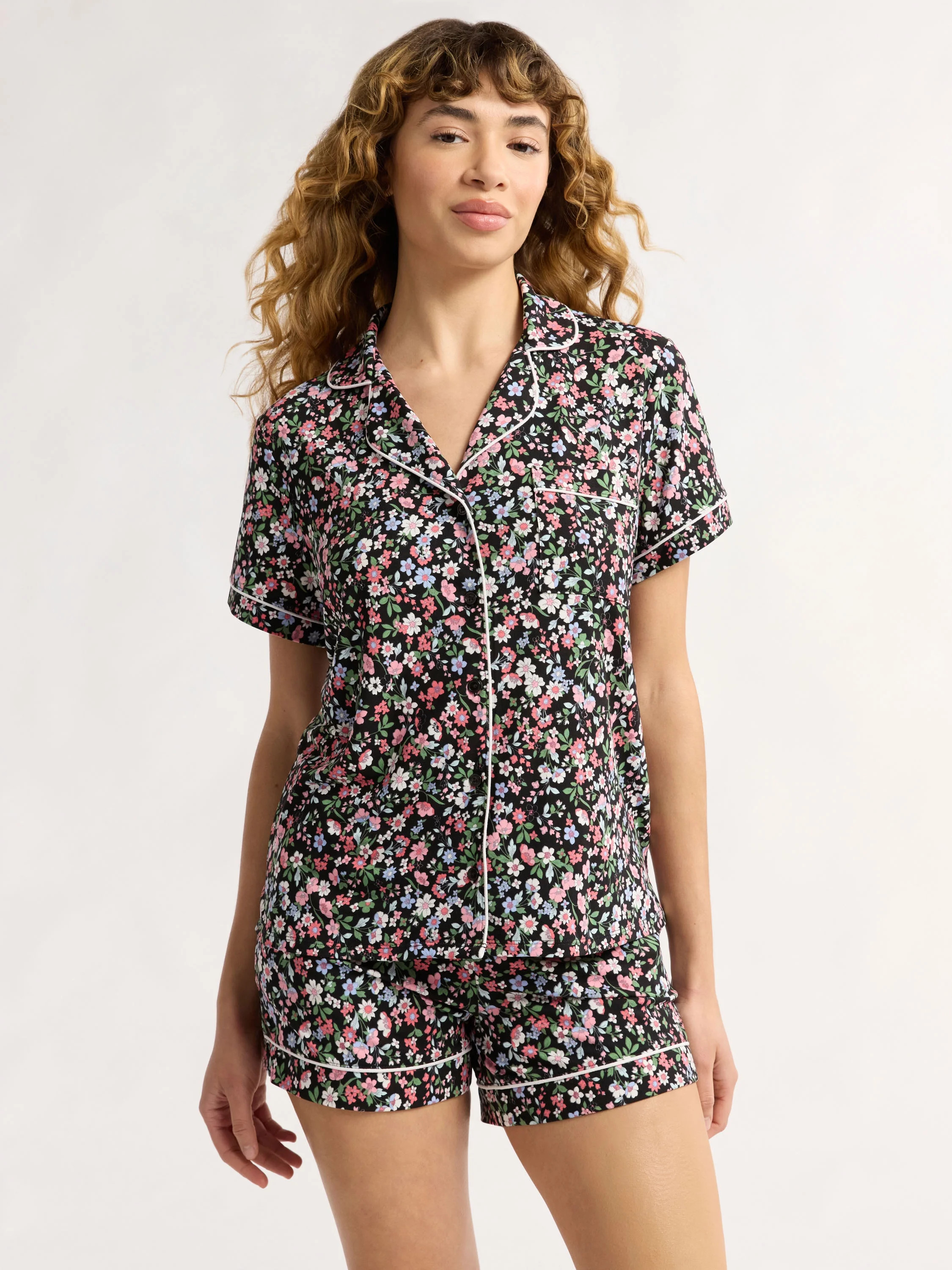 Joyspun Women’s Short Sleeve Knit Notch Collar Top and Shorts Pajama Set, 2-Piece, Sizes XS to ... | Walmart (US)