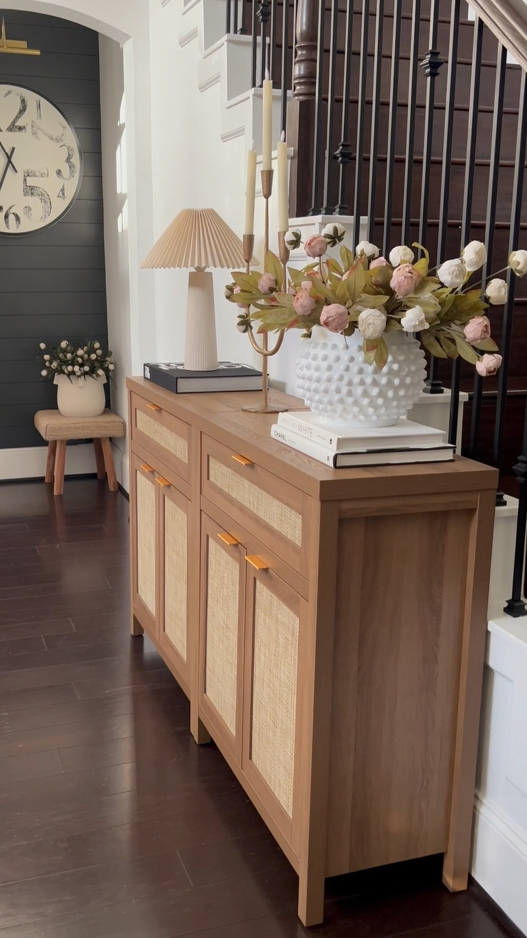 Sicotas rattan cabinet with drawer #storage #amazon #rattan #cabinet #livingroom #furniture #natural #storagesolution #amazonfind

#LTKHome