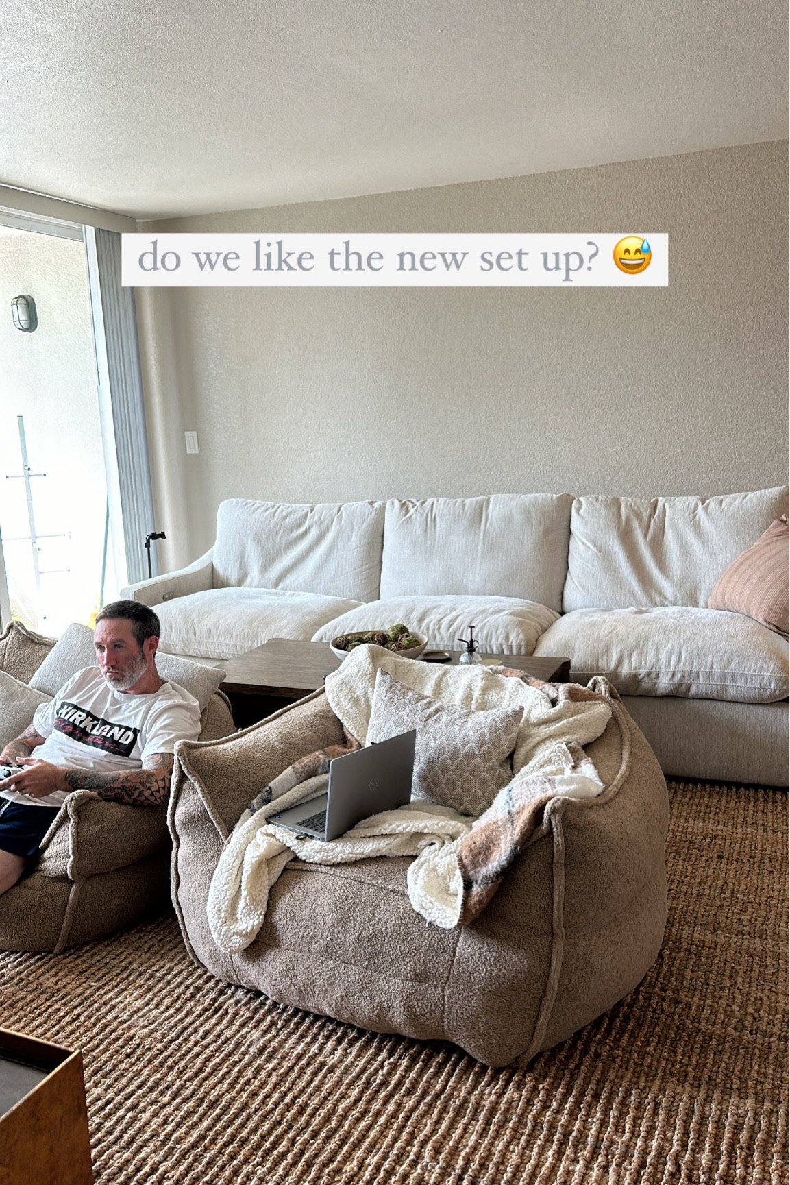 Jute rug, brown rectangle coffee table, 