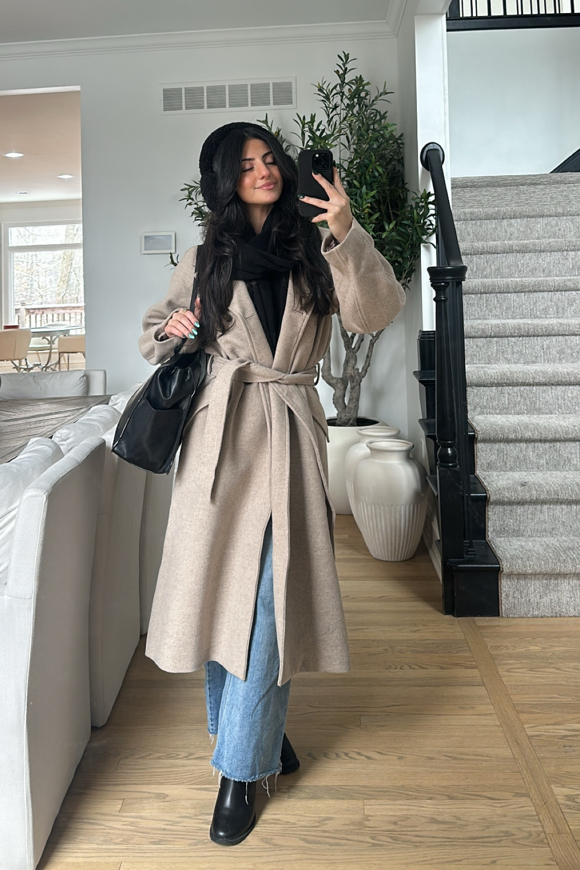 this coat is PERFECTION!🧦❄️🤎
i’m obsessed.

#LTKGiftGuide #LTKHoliday #LTKSeasonal