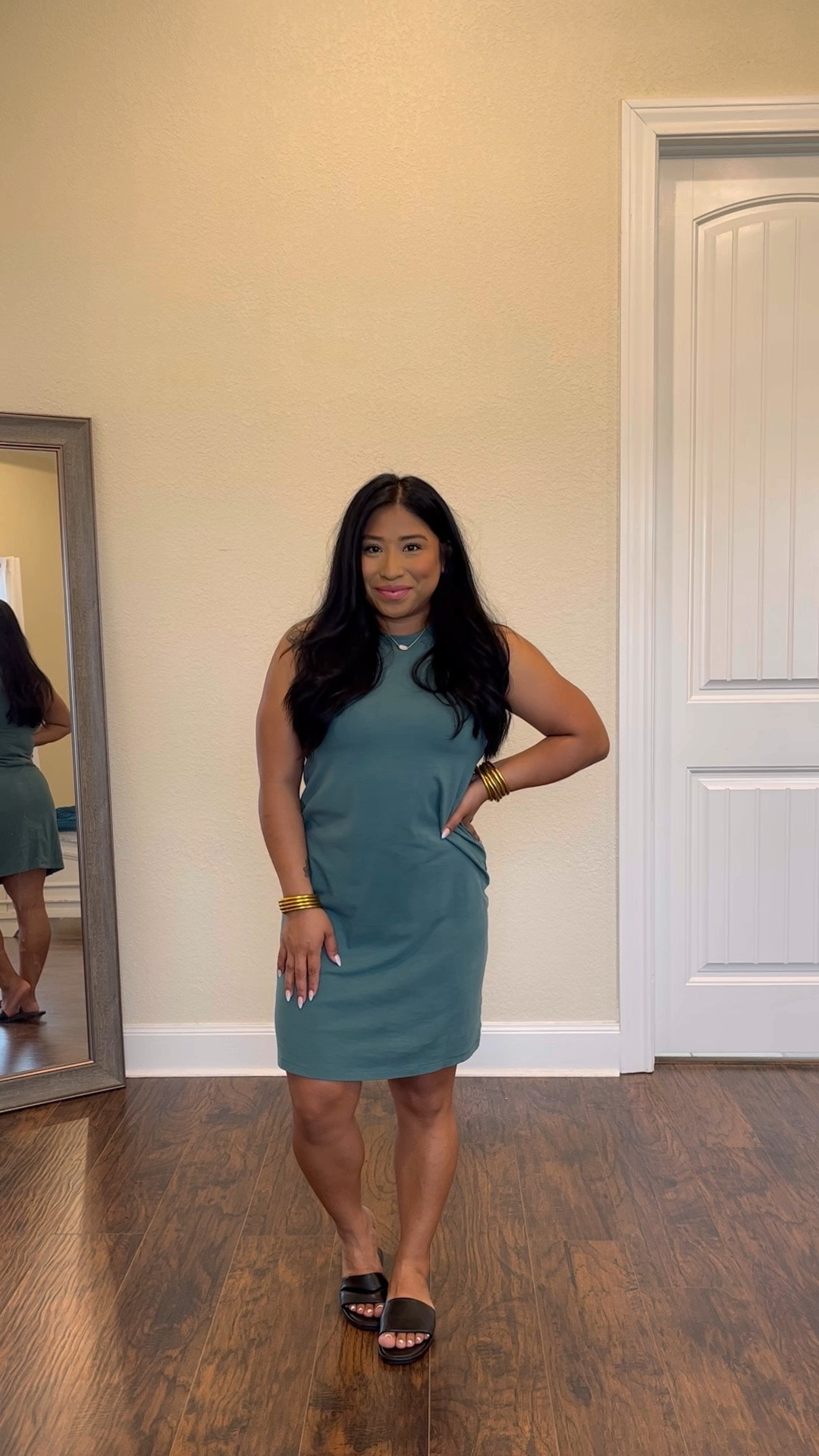 Similar dress (xs) 
Sandals (6) 

#LTKsalealert #LTKFind #LTKunder50