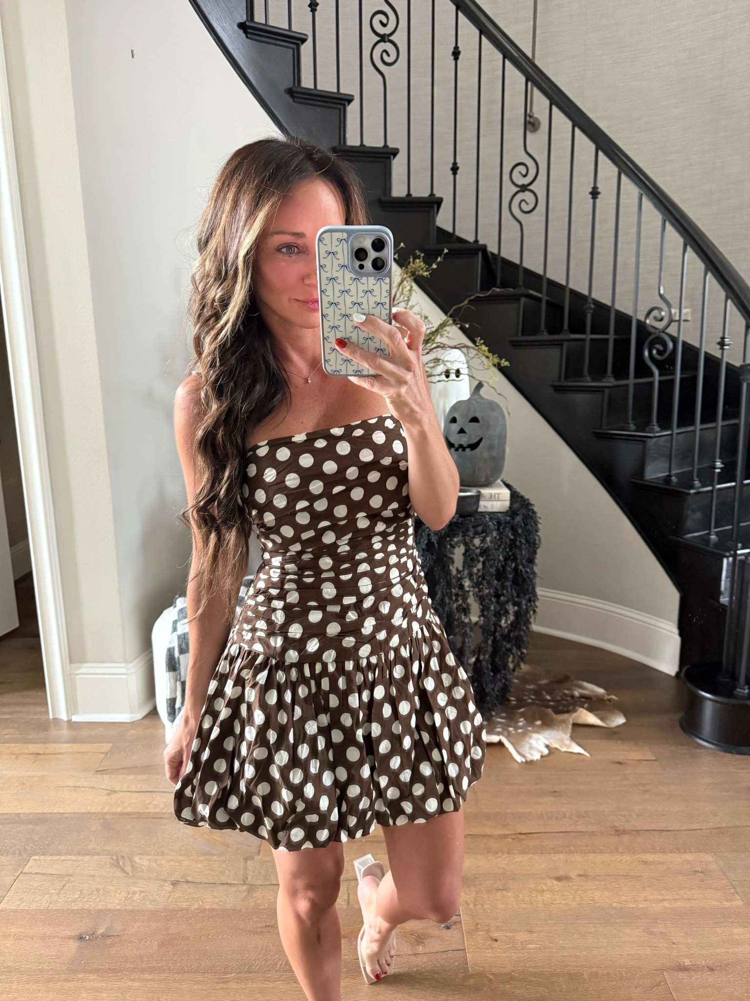 This dress from @VICI is perfect for early Fall night out! Love the bubble hem! 🤎

#LTKgrwm #LTKootd #LTKOver40