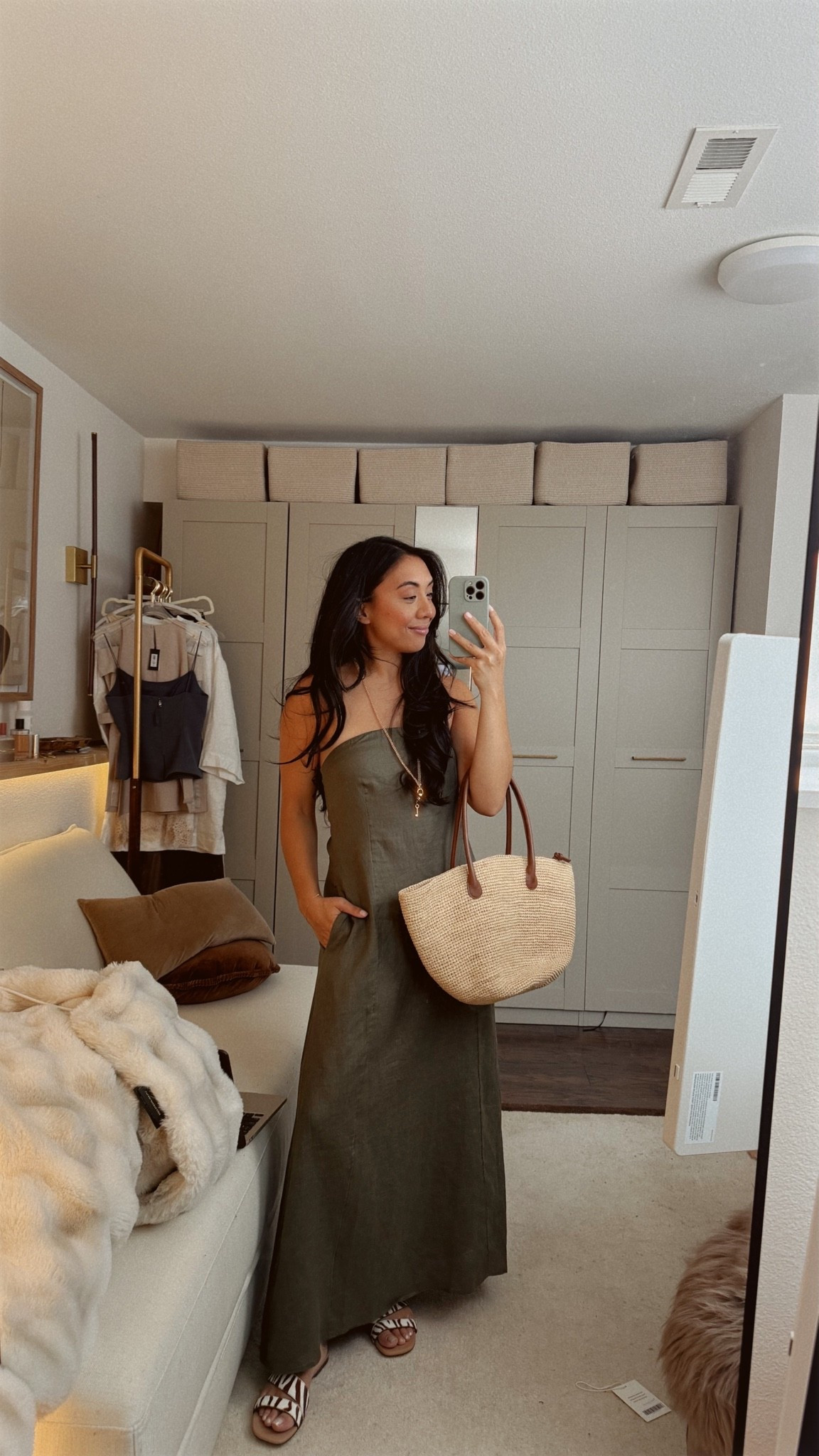 The perfect linen dress for hot summer days! Wearing size S ☀️

#LTKootd #LTKgrwm #LTKSeasonal